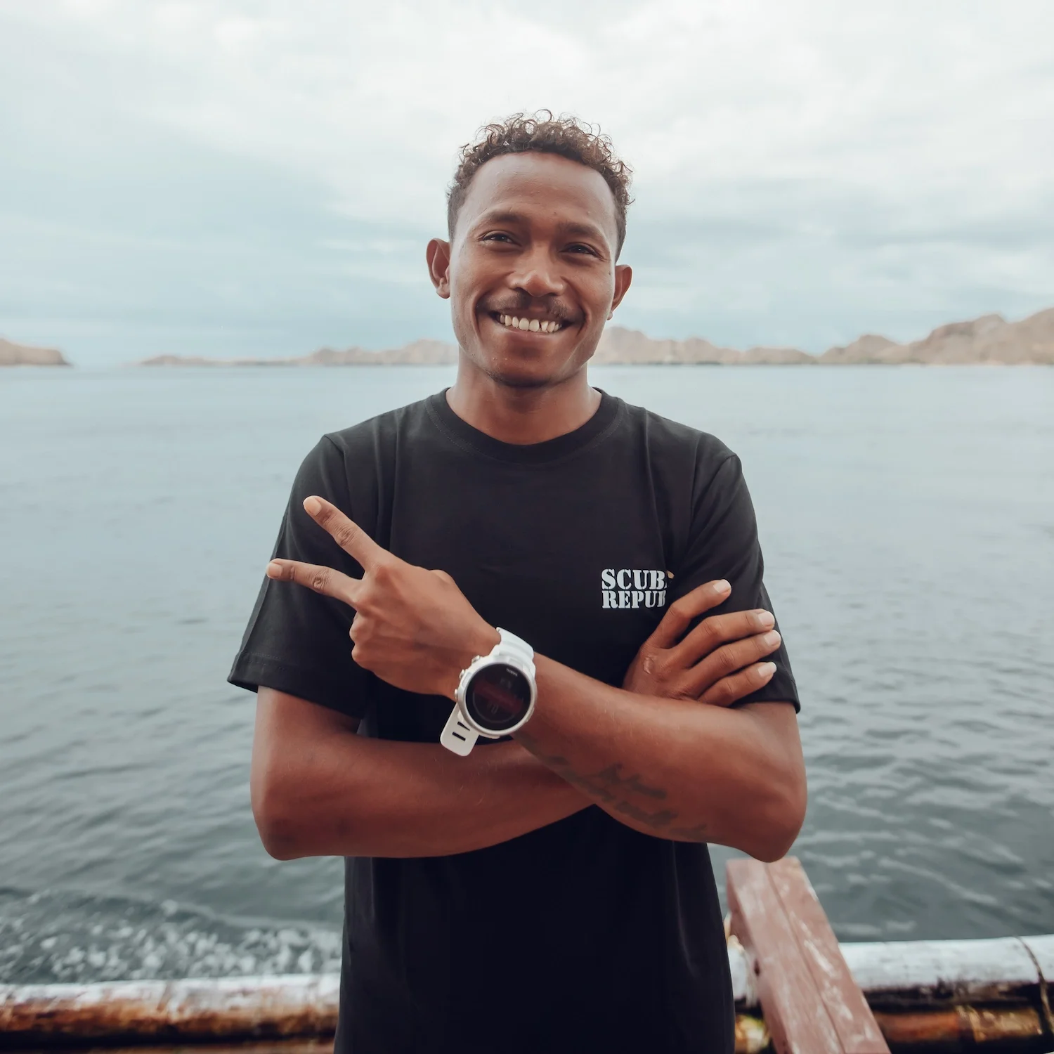 yano-cruise-director-scuba-republic-komodo-dive-liveaboard-capoeng.webp