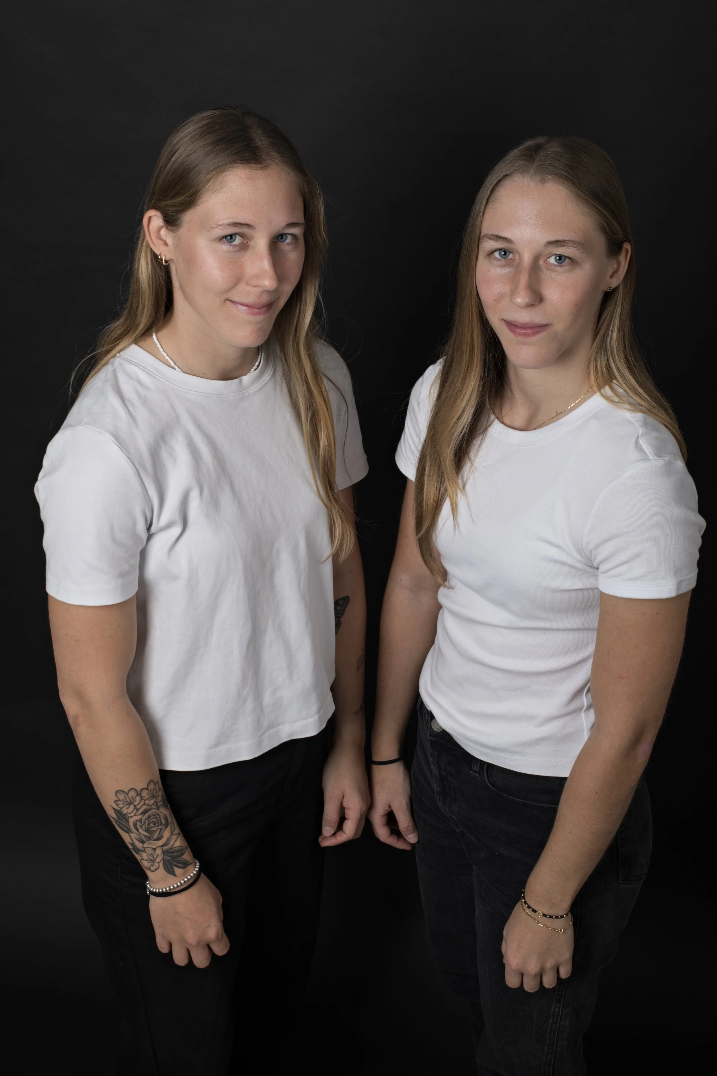 A I K O &amp; R O B Y N