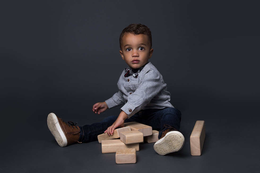 baby-boy-playing-with-blocks.jpg