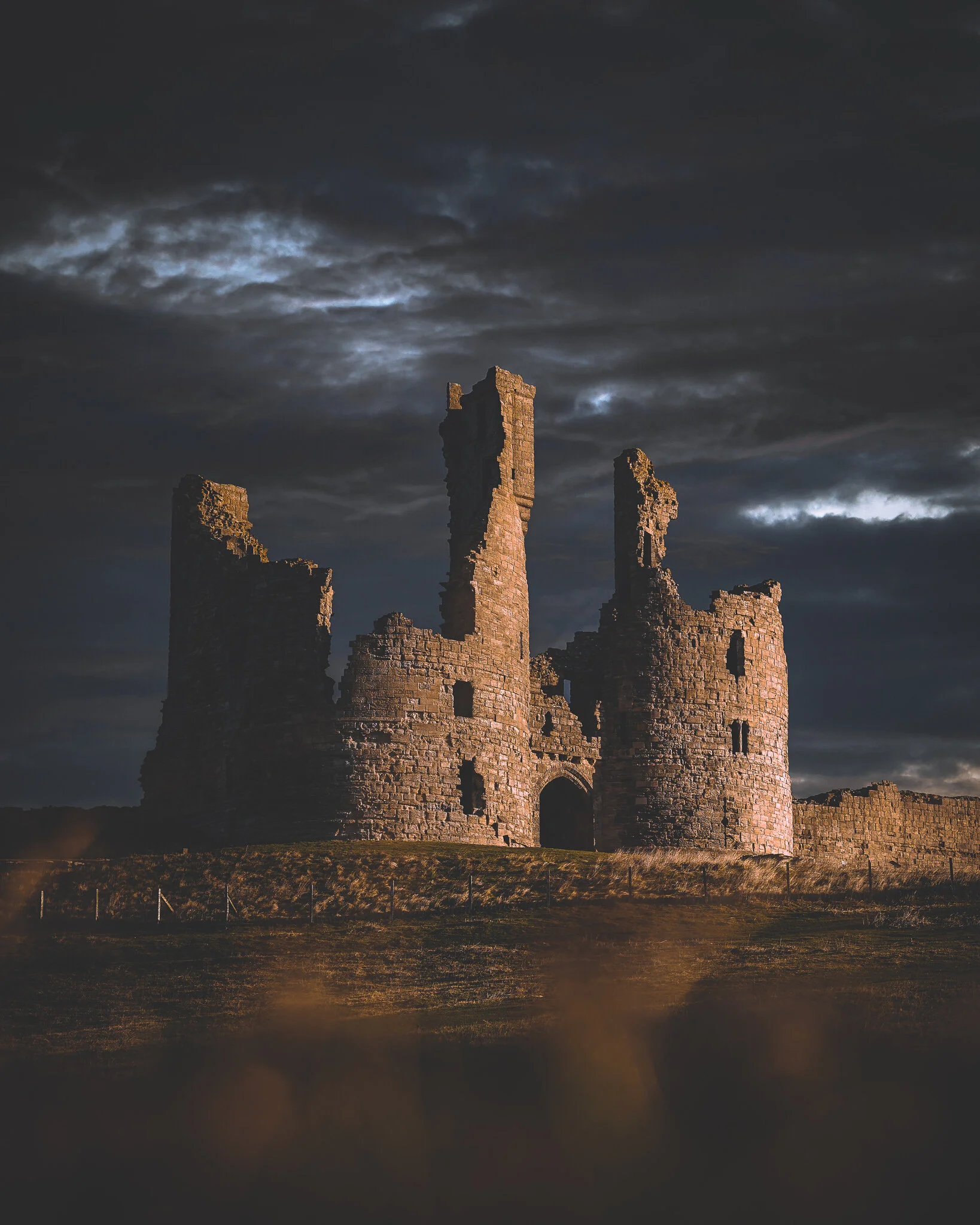 Discover Dunstanburgh Castle