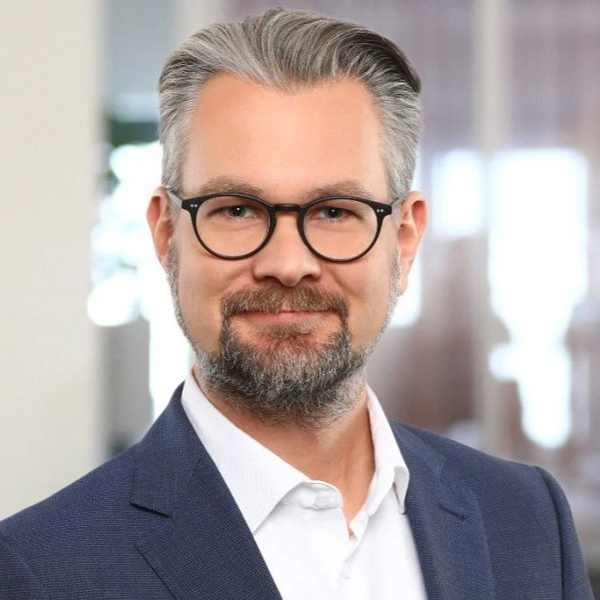 Andre-Goebel _LinkedIn.jpeg