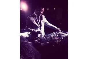 お座敷DJの逆襲[DJ][夜公演]