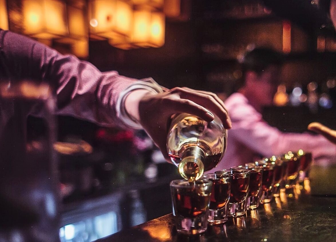 Restrictions lifted walk ins welcome. Perfect timing for the weekend 🍾
-
-
-
-
-
-
-
-
-
-
-
#manchuriabar #manchuriaandchill #hiddengem #cocktailbar #cocktails #melbournenightlife #instagood #melbourneblogger #melbournecbd #bartender #wineanddine #