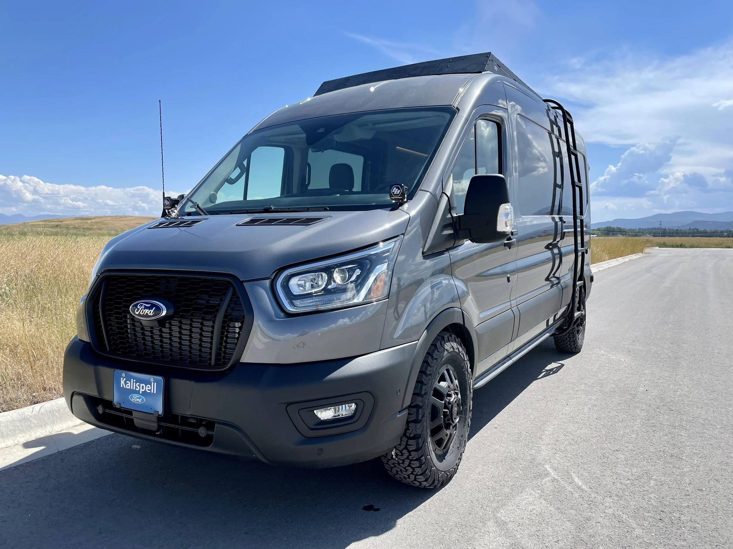 2022 Ford Transit 