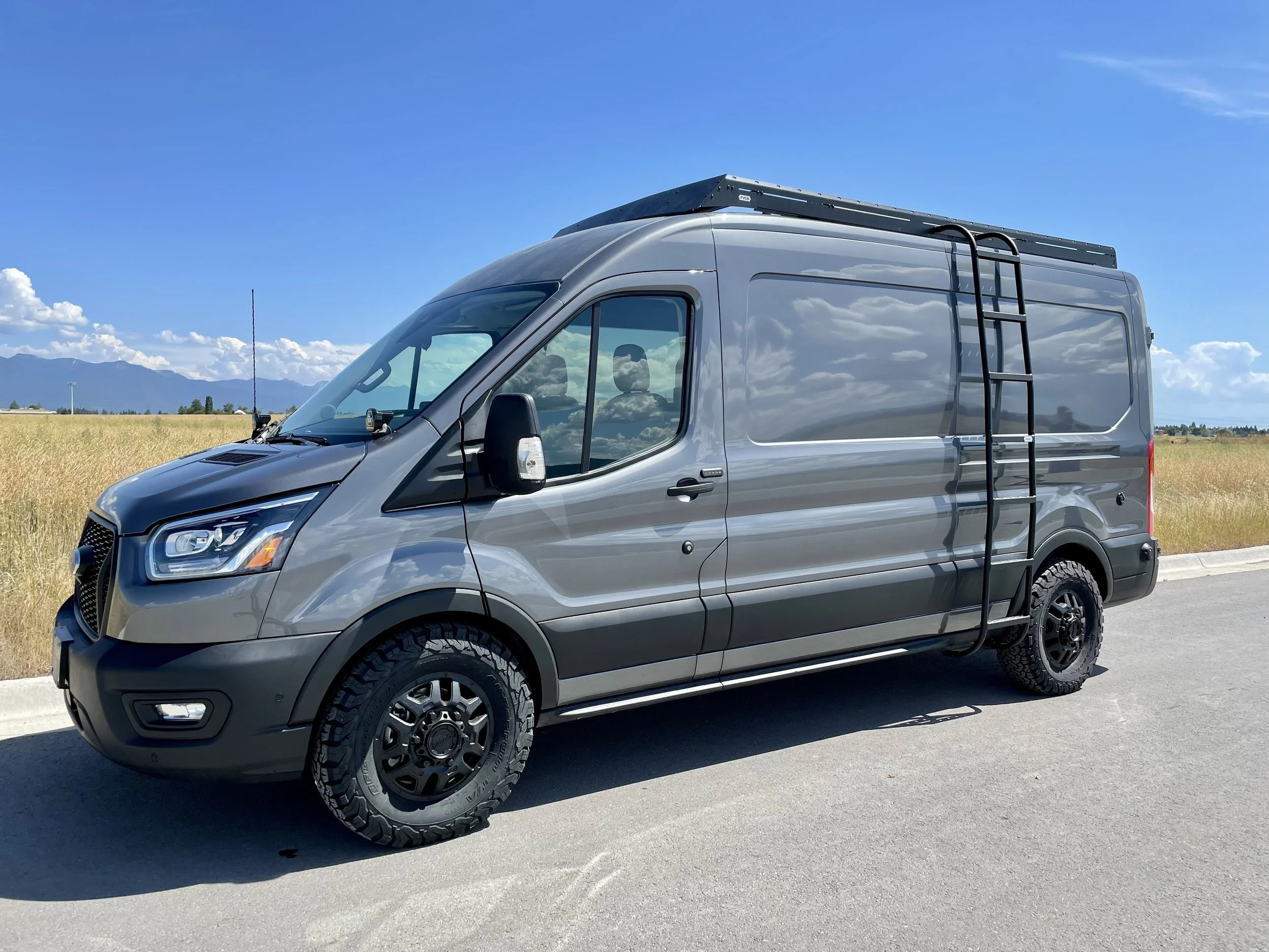 2022 Ford Transit 