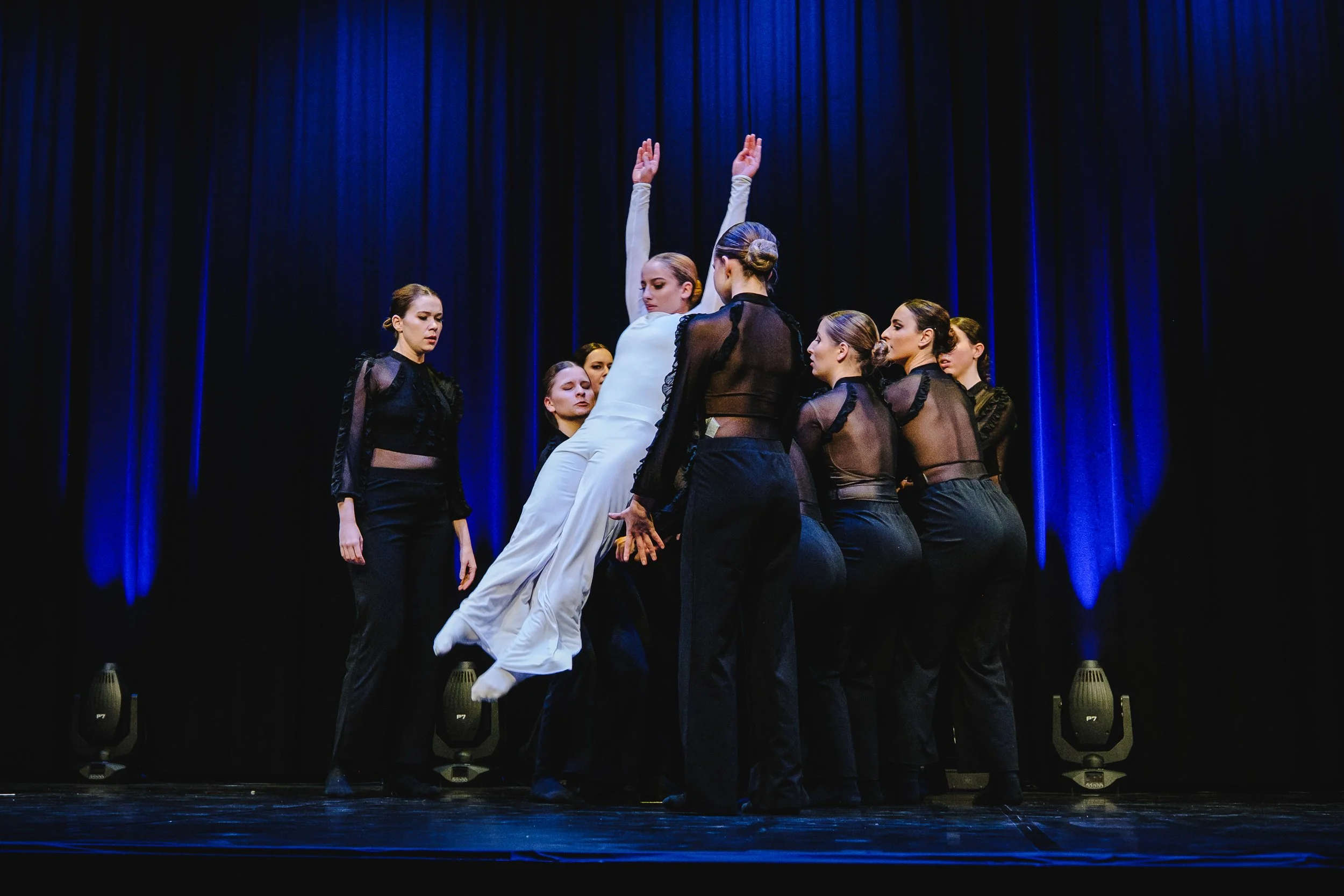 20251213_WeDanceDance - Enchanted Steps II_BW_TilJentzsch_16.jpg