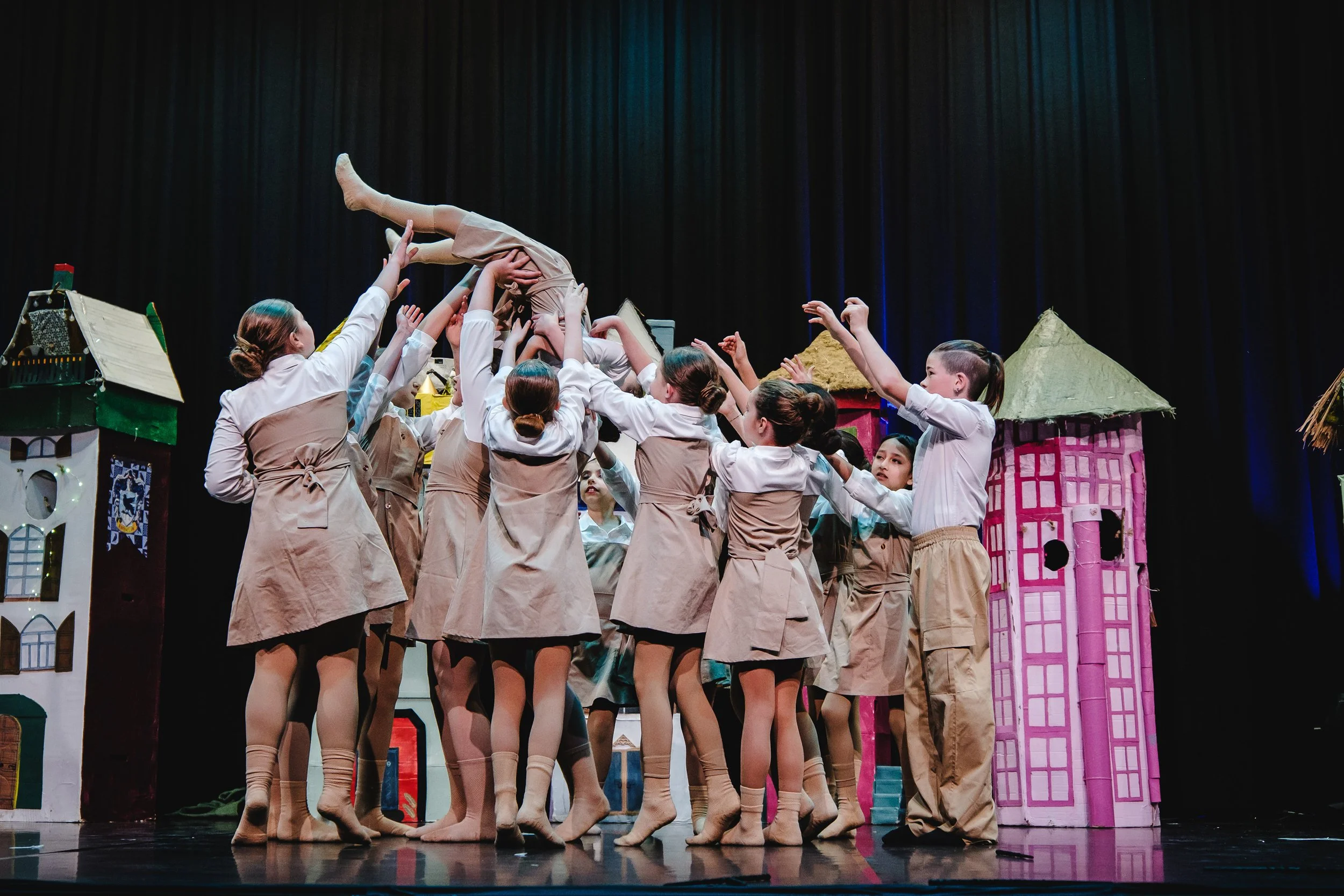 20251213_WeDanceDance - Enchanted Steps II_BW_TilJentzsch_79.jpg