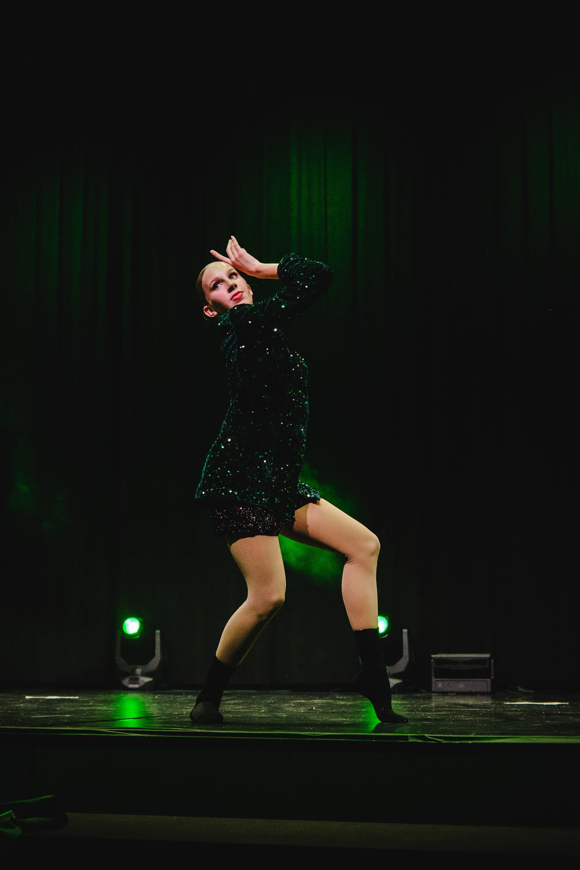 20251213_WeDanceDance - Enchanted Steps II_BW_TilJentzsch_250.jpg