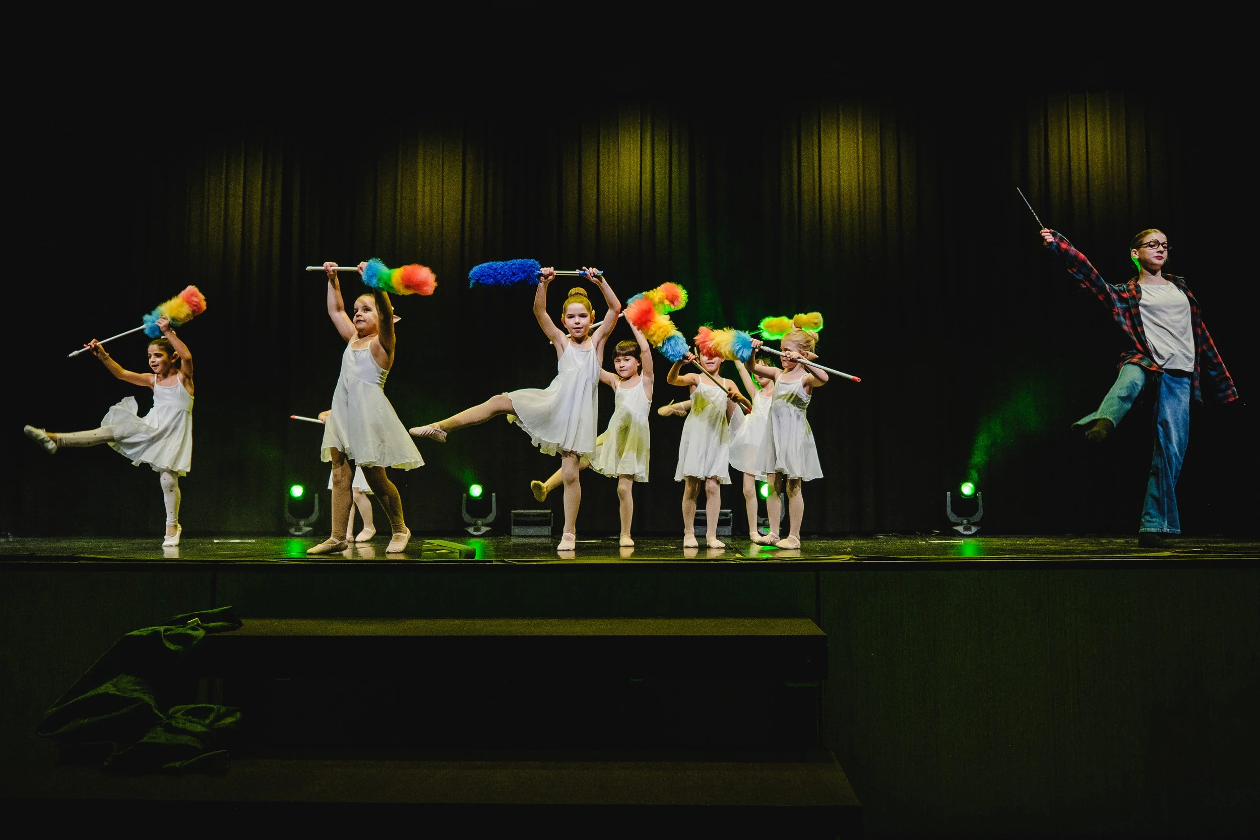 20251213_WeDanceDance - Enchanted Steps II_BW_TilJentzsch_214.jpg