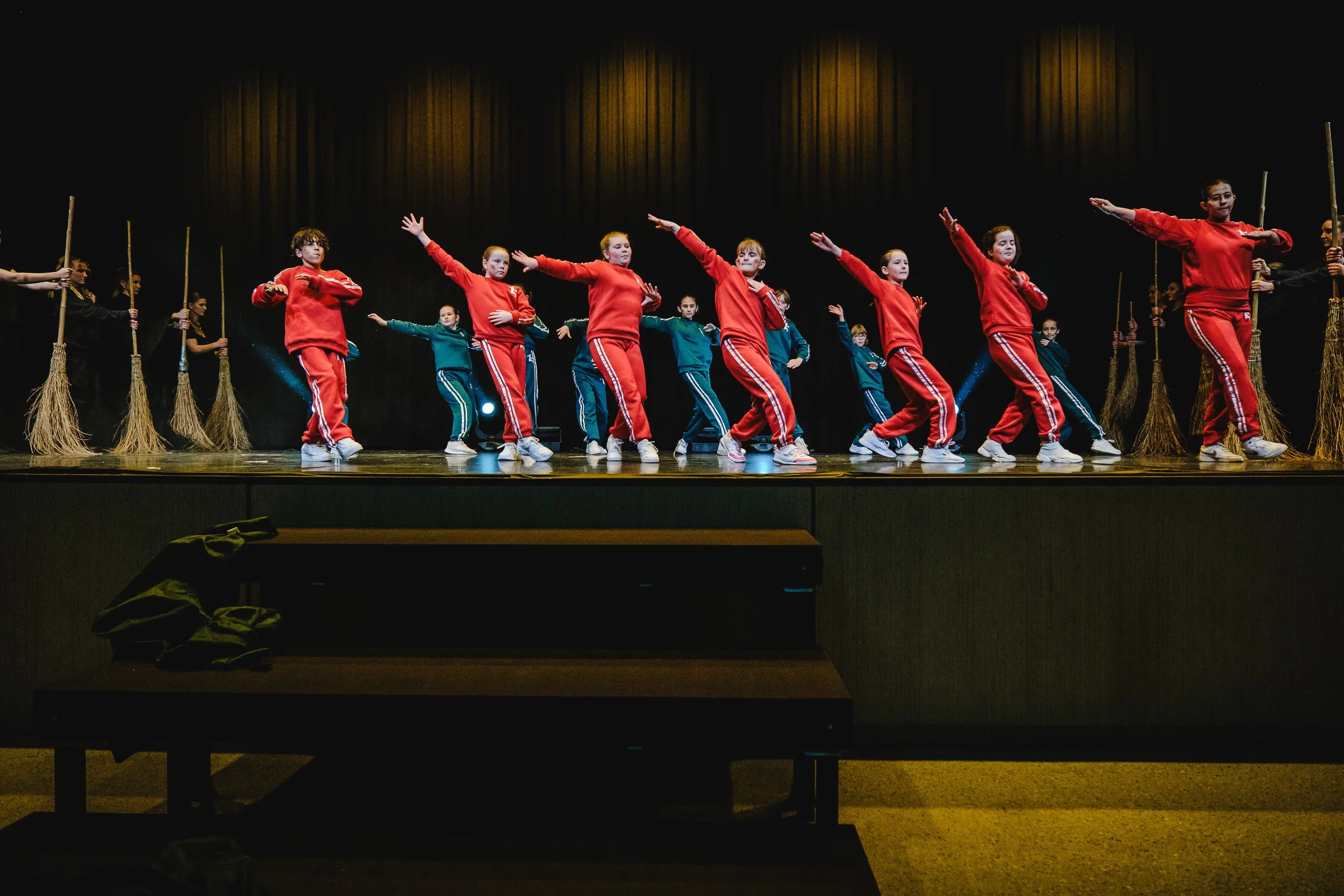 20251213_WeDanceDance - Enchanted Steps II_BW_TilJentzsch_172.jpg