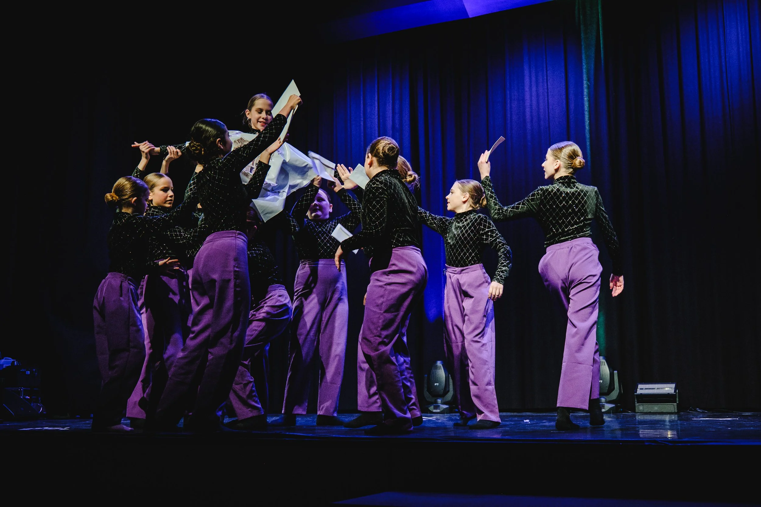 20251213_WeDanceDance - Enchanted Steps II_BW_TilJentzsch_49.jpg