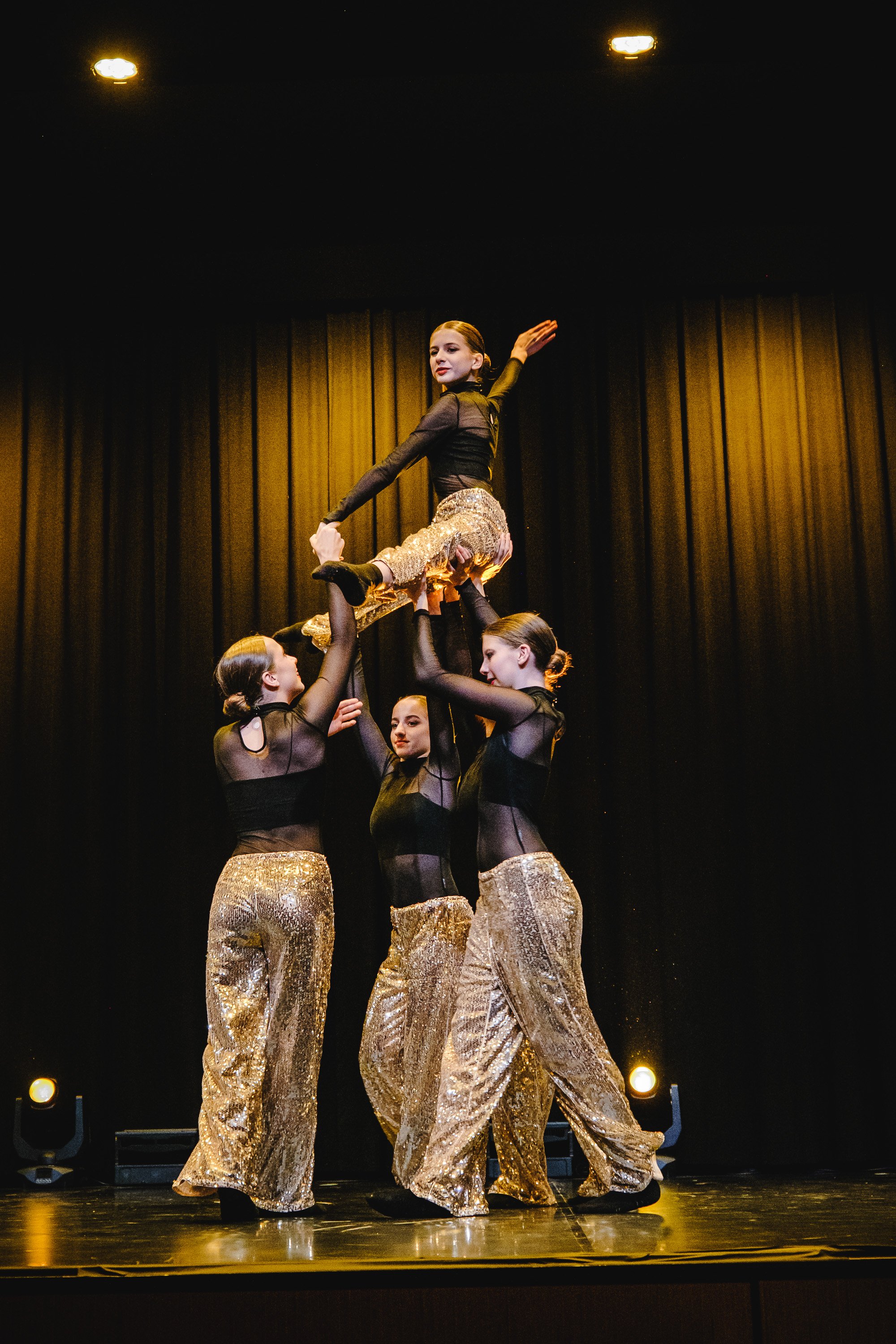 20251213_WeDanceDance - Enchanted Steps II_BW_TilJentzsch_189.jpg