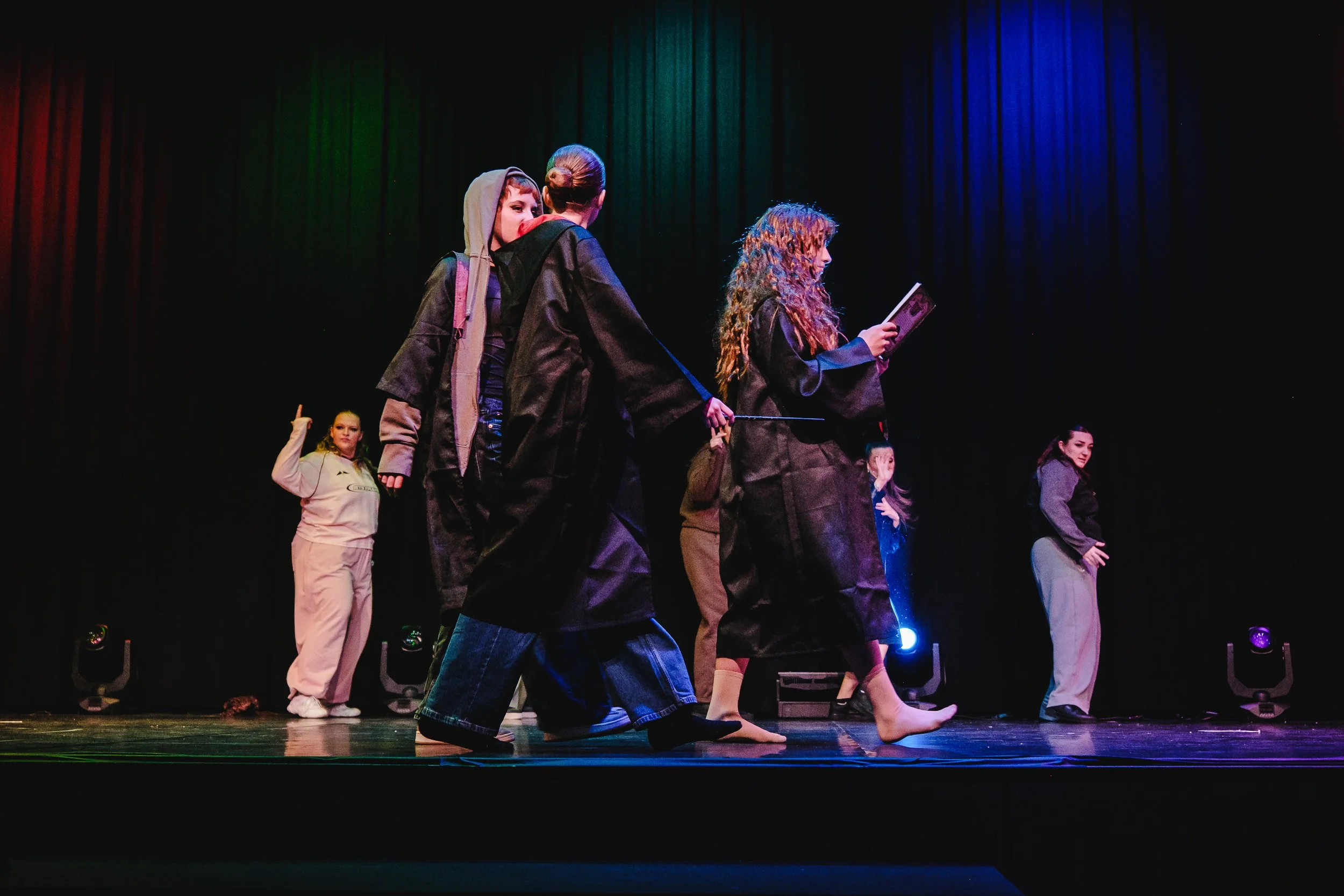 20251213_WeDanceDance - Enchanted Steps II_BW_TilJentzsch_151.jpg