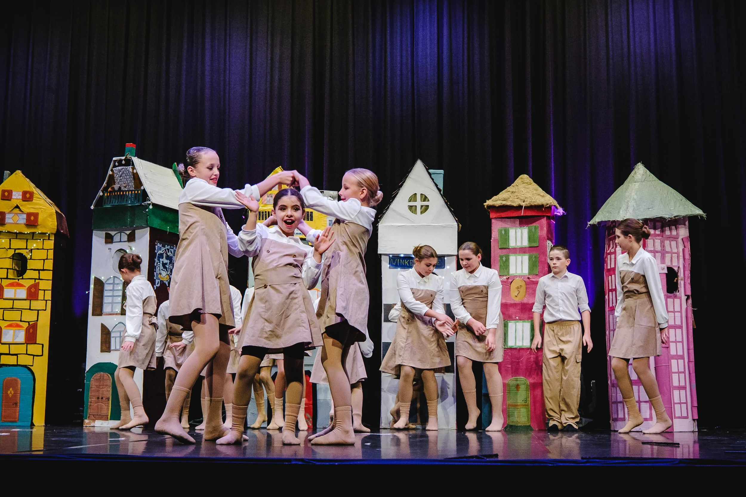 20251213_WeDanceDance - Enchanted Steps II_BW_TilJentzsch_82.jpg