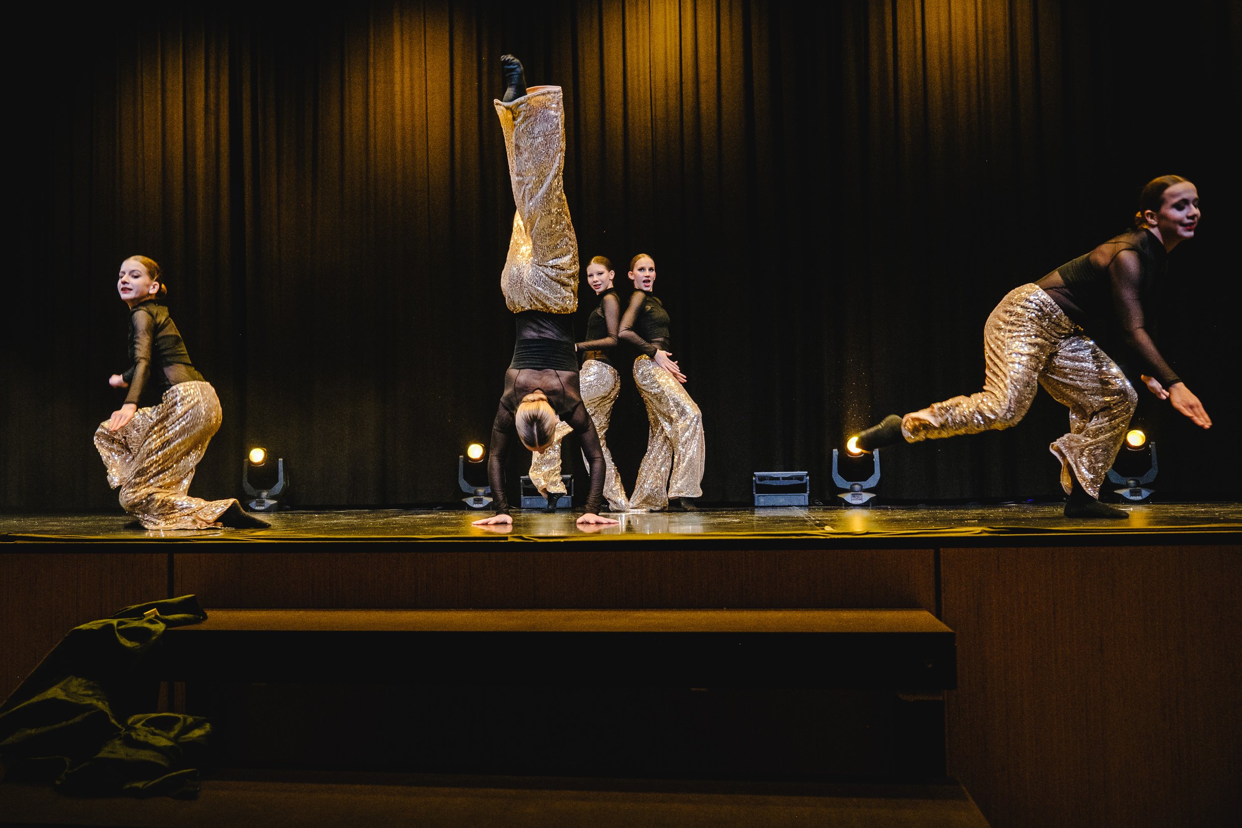 20251213_WeDanceDance - Enchanted Steps II_BW_TilJentzsch_200.jpg