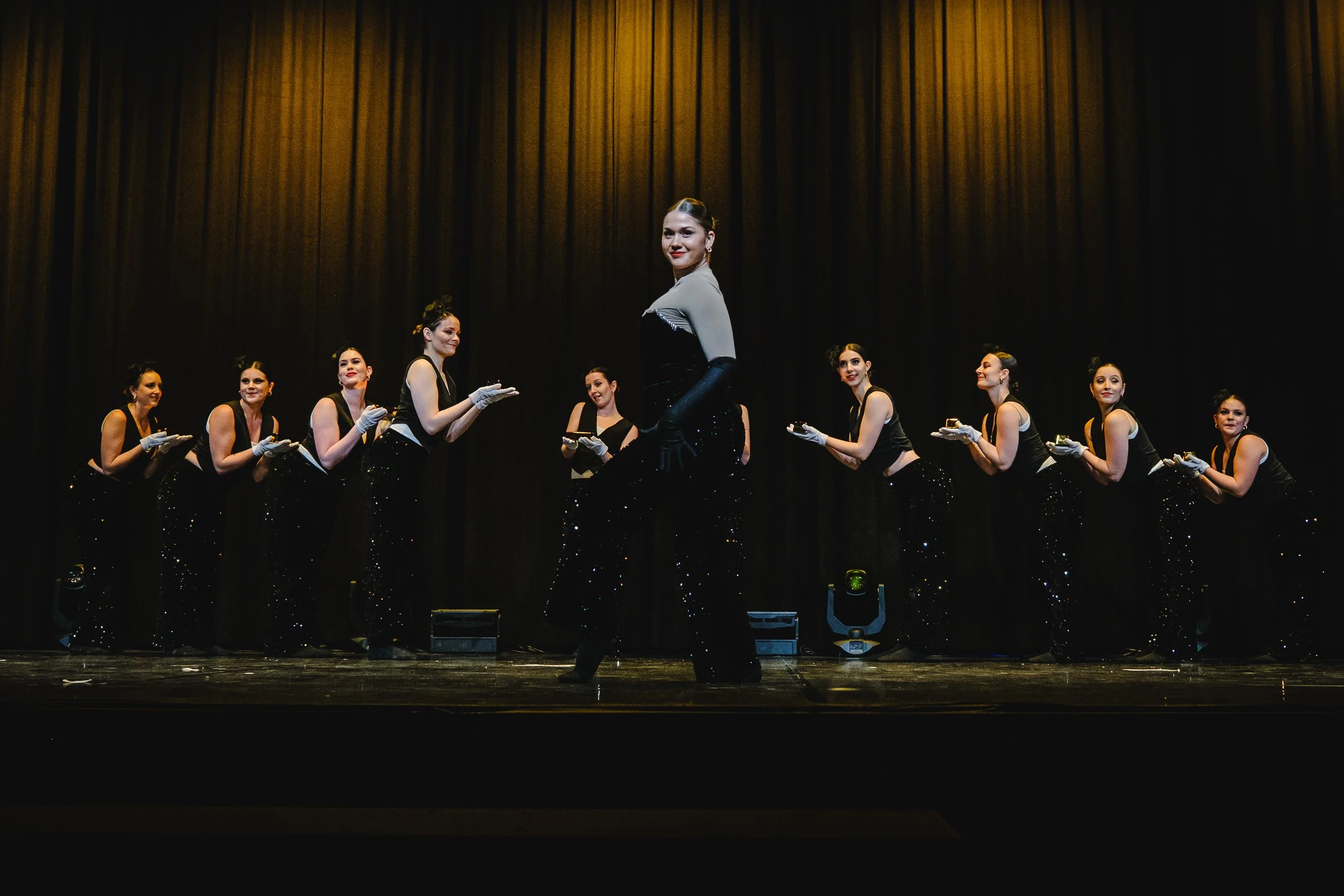 20251213_WeDanceDance - Enchanted Steps II_BW_TilJentzsch_70.jpg