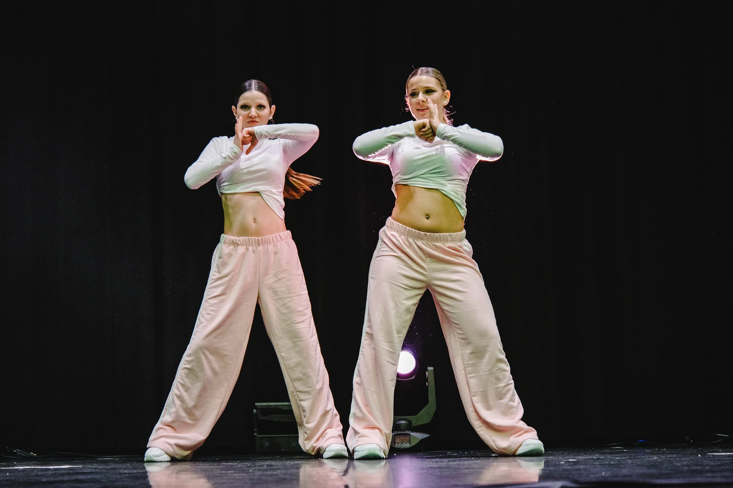 20251213_WeDanceDance - Enchanted Steps II_BW_TilJentzsch_154.jpg