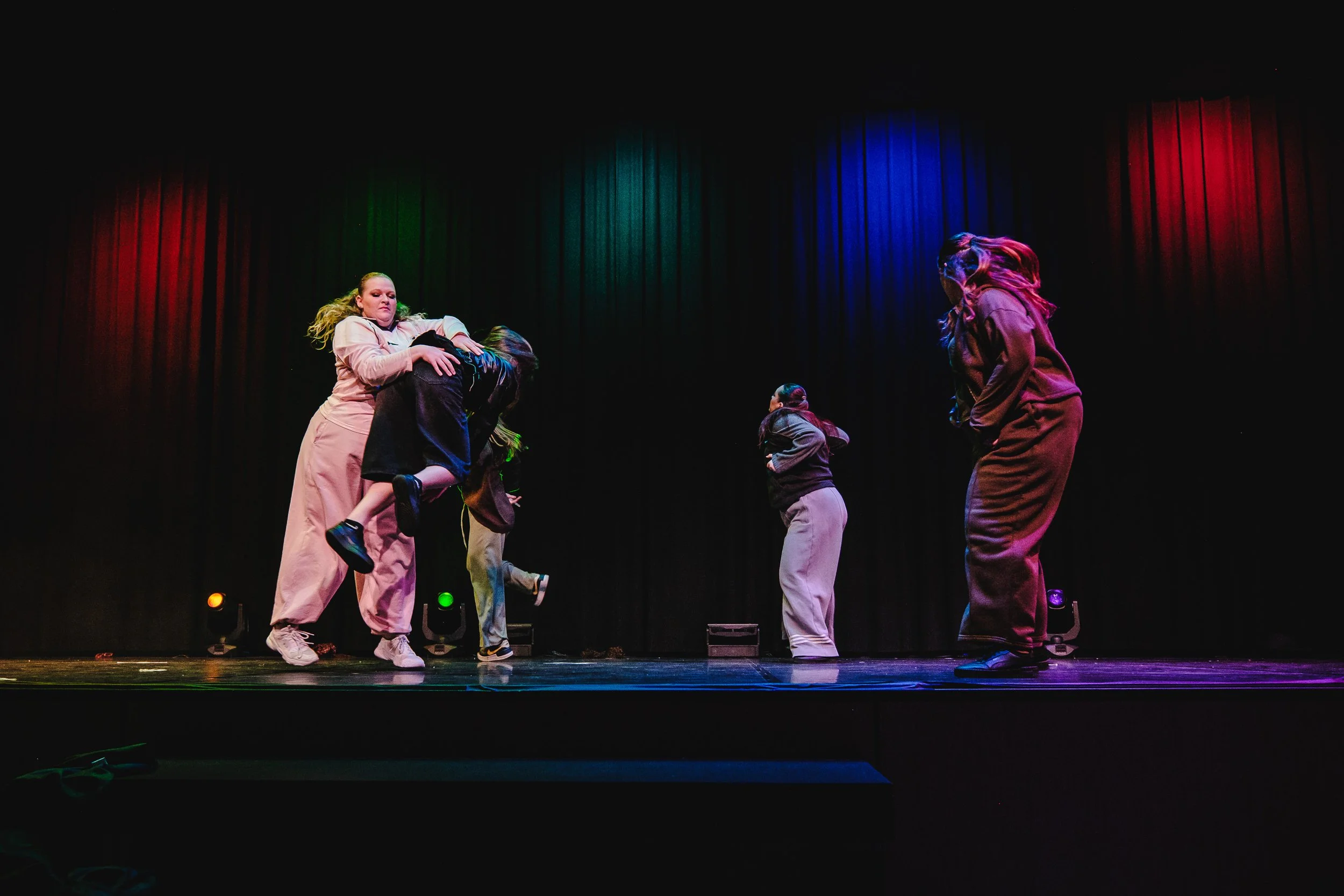 20251213_WeDanceDance - Enchanted Steps II_BW_TilJentzsch_146.jpg