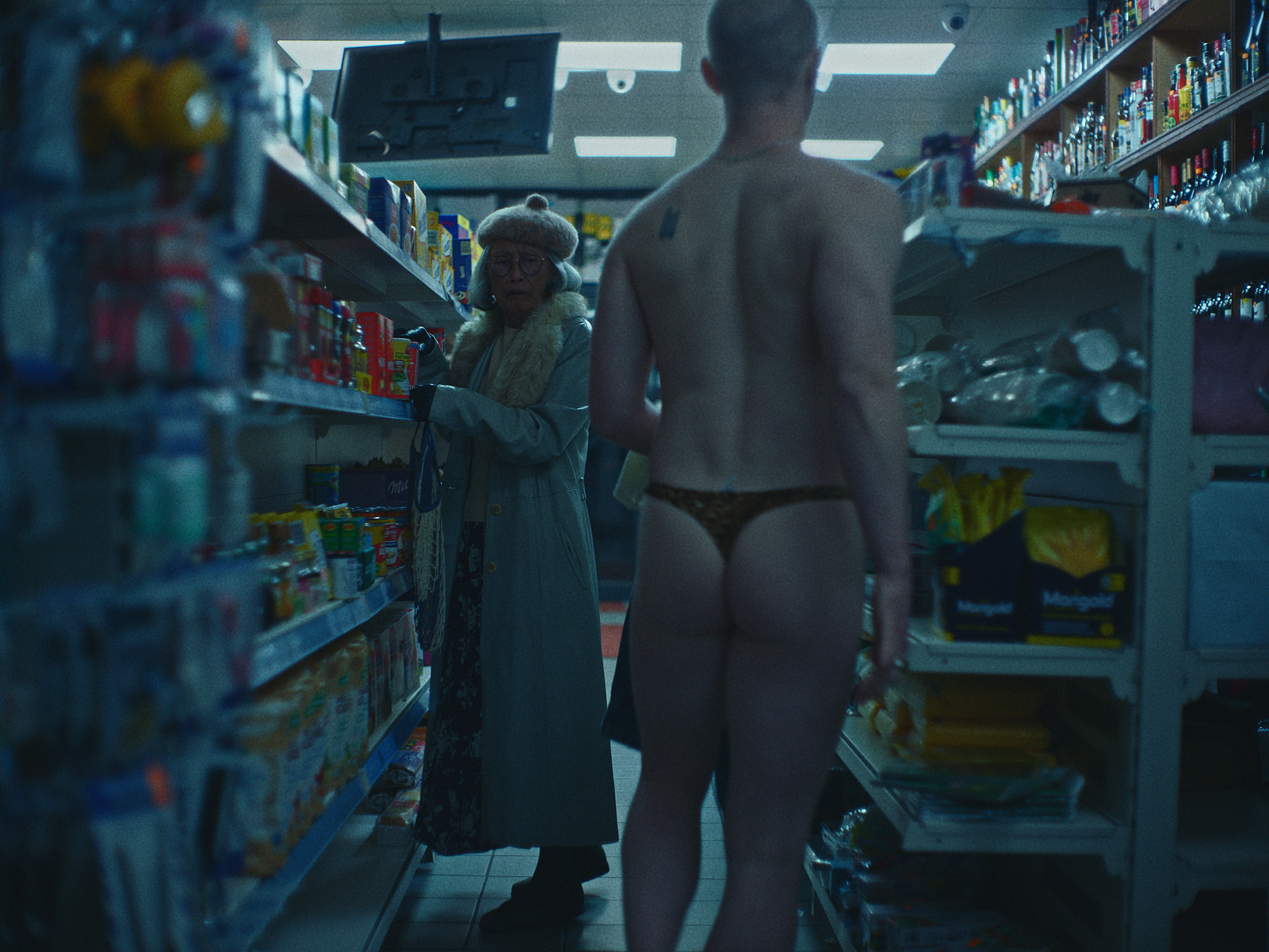 Partiboi_Pound Town_YouTube.00_03_29_13.Still144.PNG