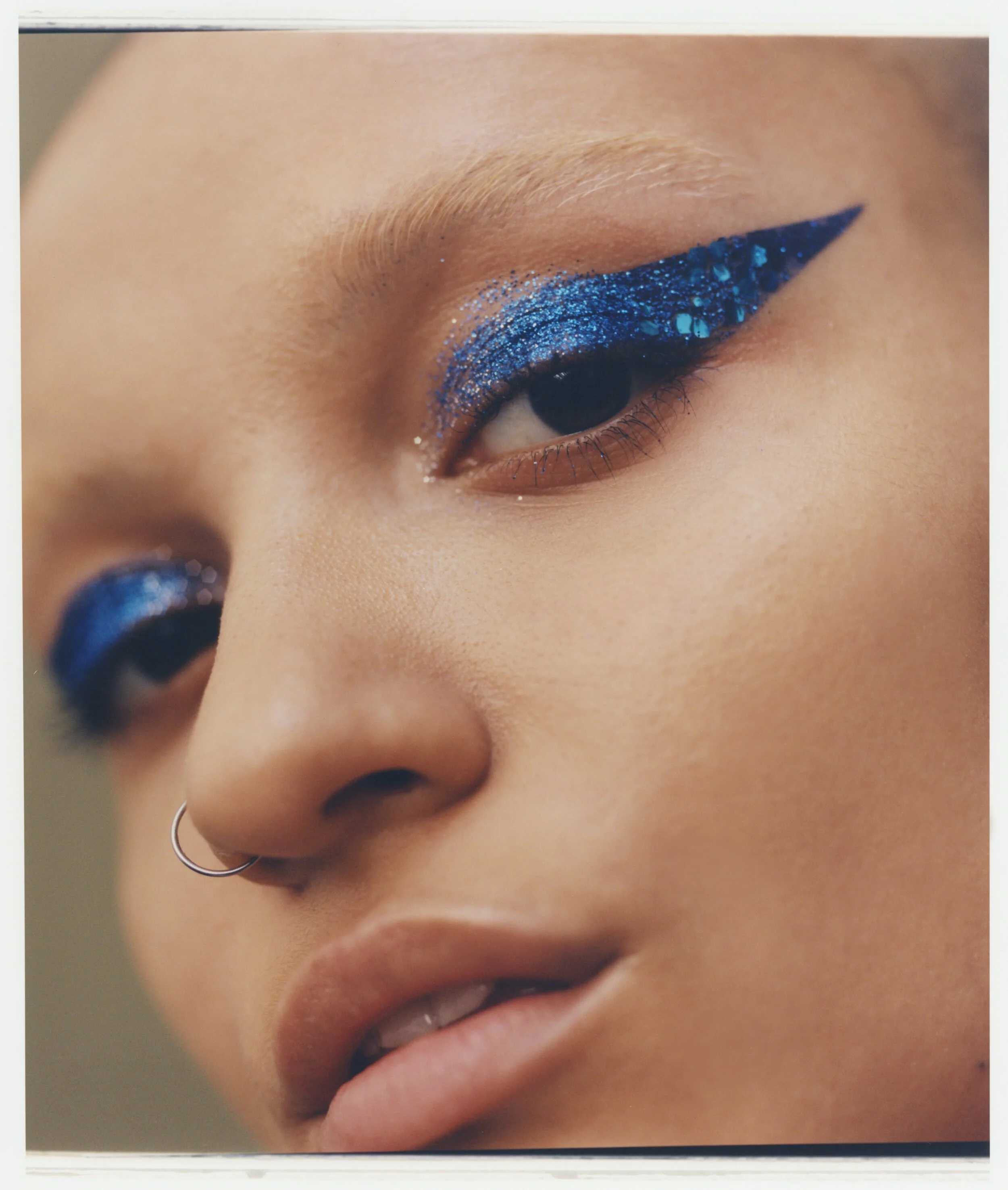 blue liner zoom boarder.jpg