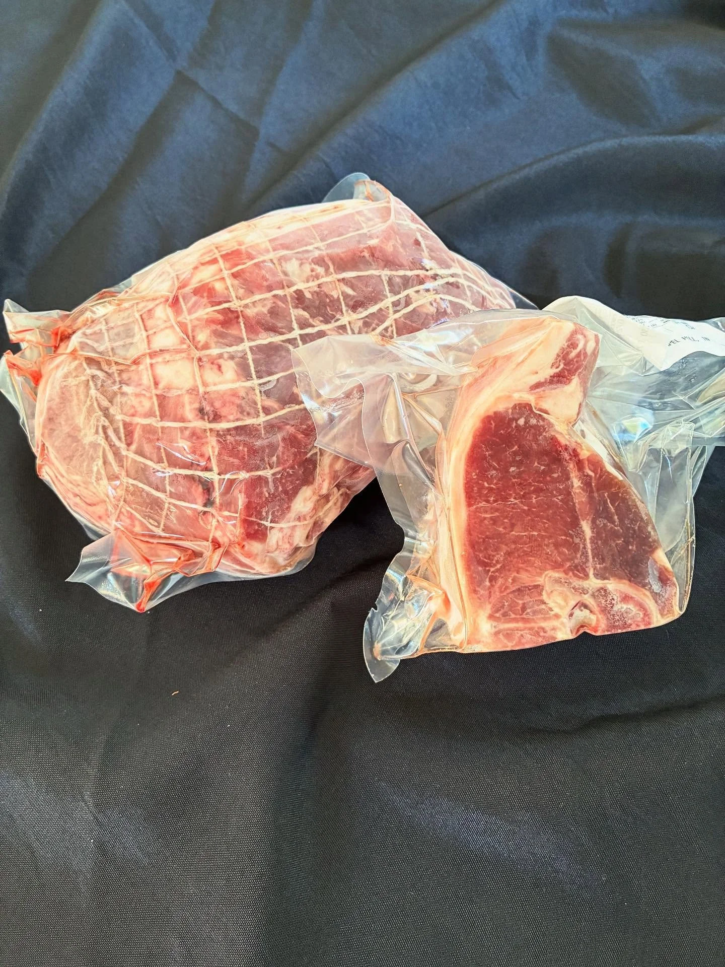 See y&rsquo;all tomorrow for the winter market at @the_hamery from 8-11. Quantity is limited so I would come early if you are looking for something specific. 

#palmerfarms #lamb #winteriscomming