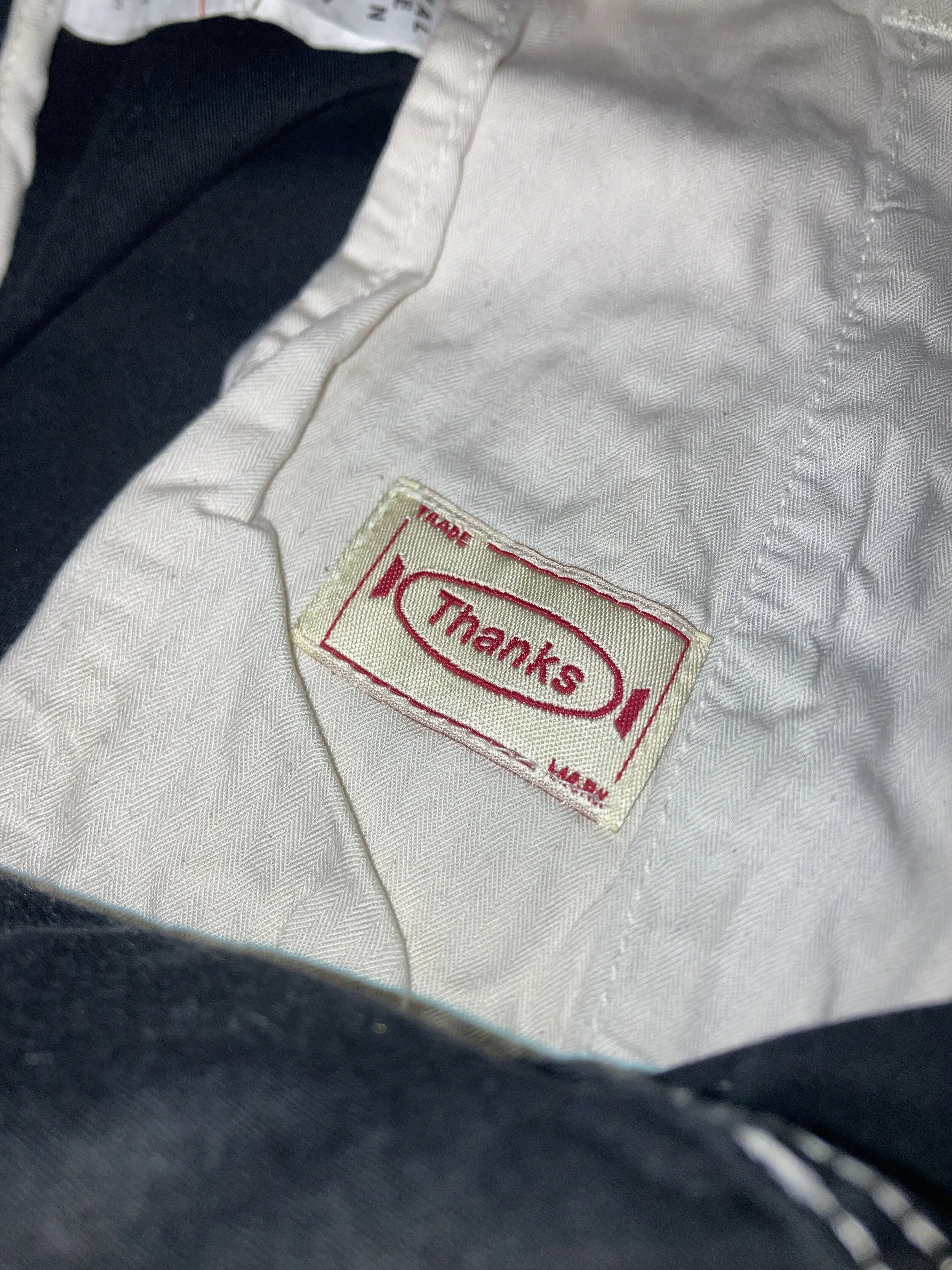 Embroidered inner garment tag
