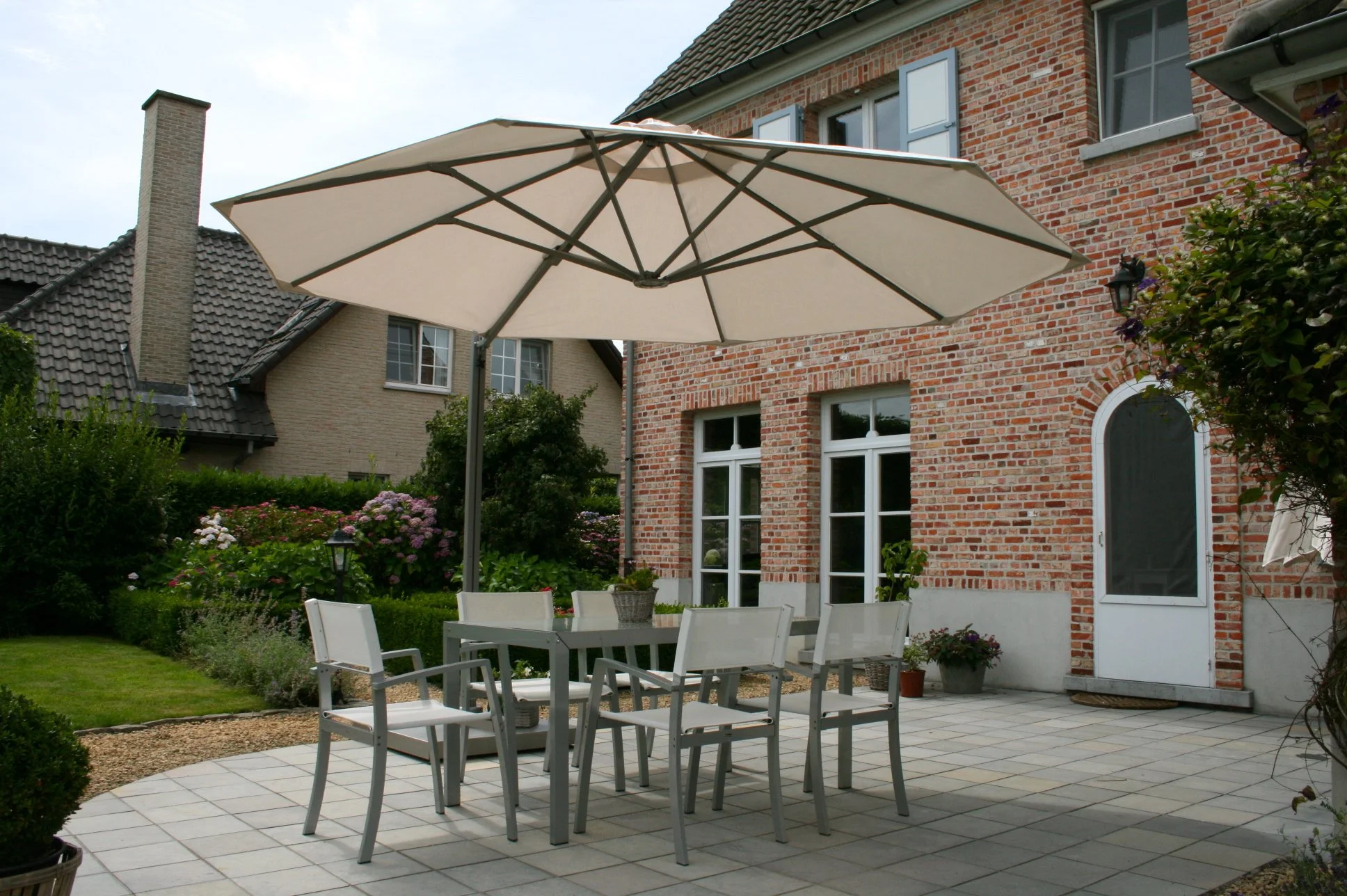 Shelter Outdoor P6 Canopy - Round - 11.5'