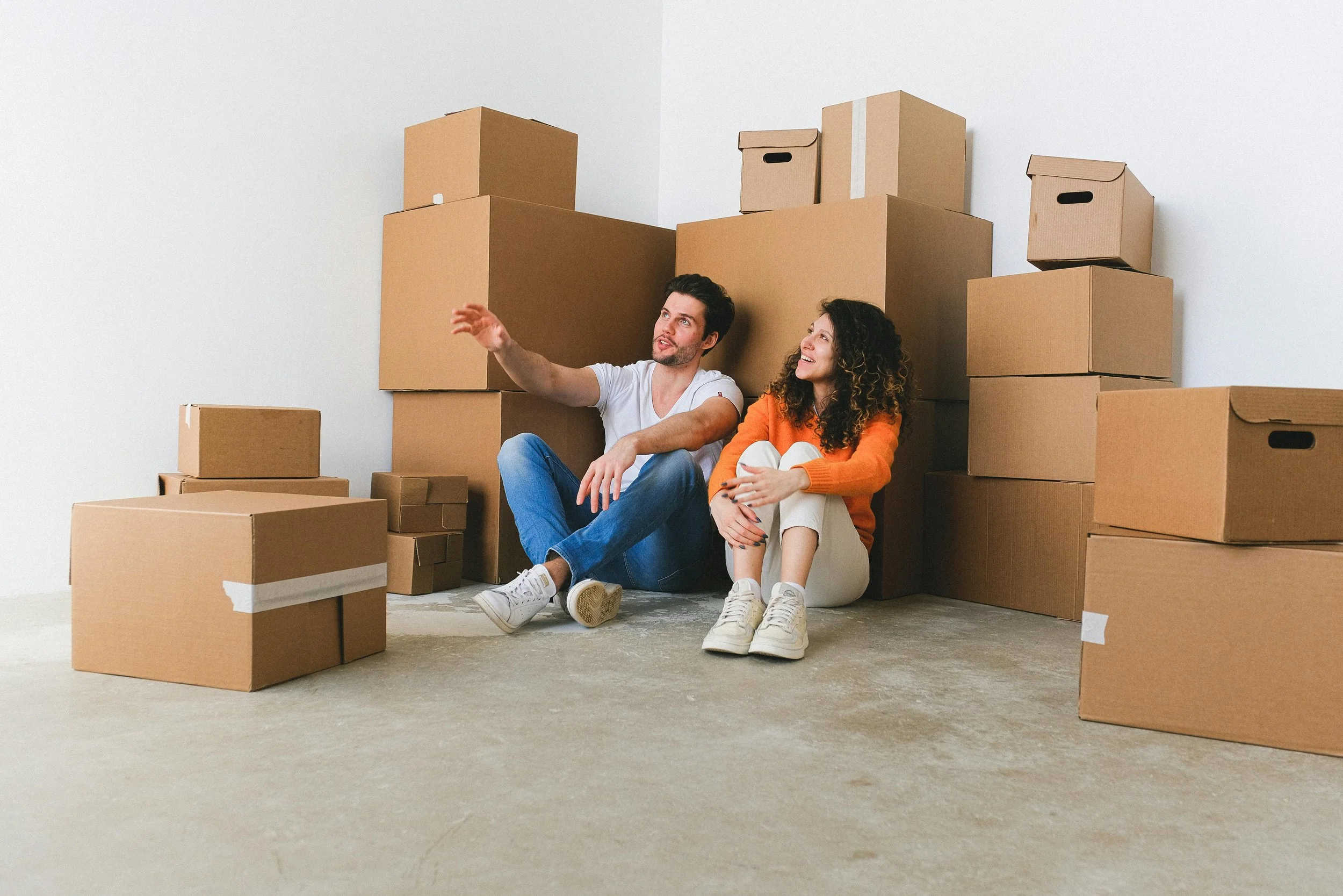 SIGNS YOU’RE OUTGROWING YOUR FIRST HOME