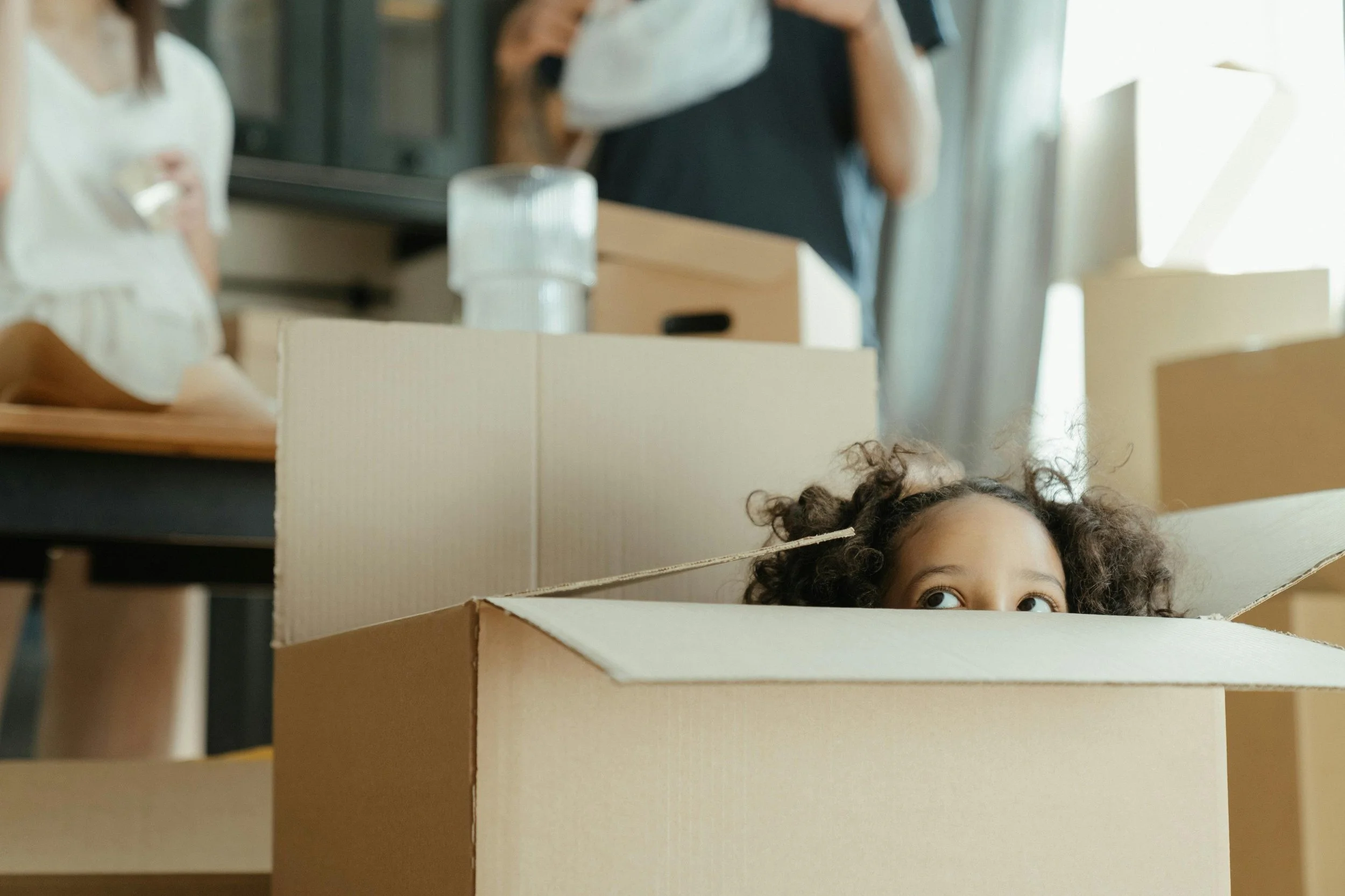RELOCATING WITH KIDS: HOW TO MAKE THE TRANSITION EASIER FOR YOUR FAMILY