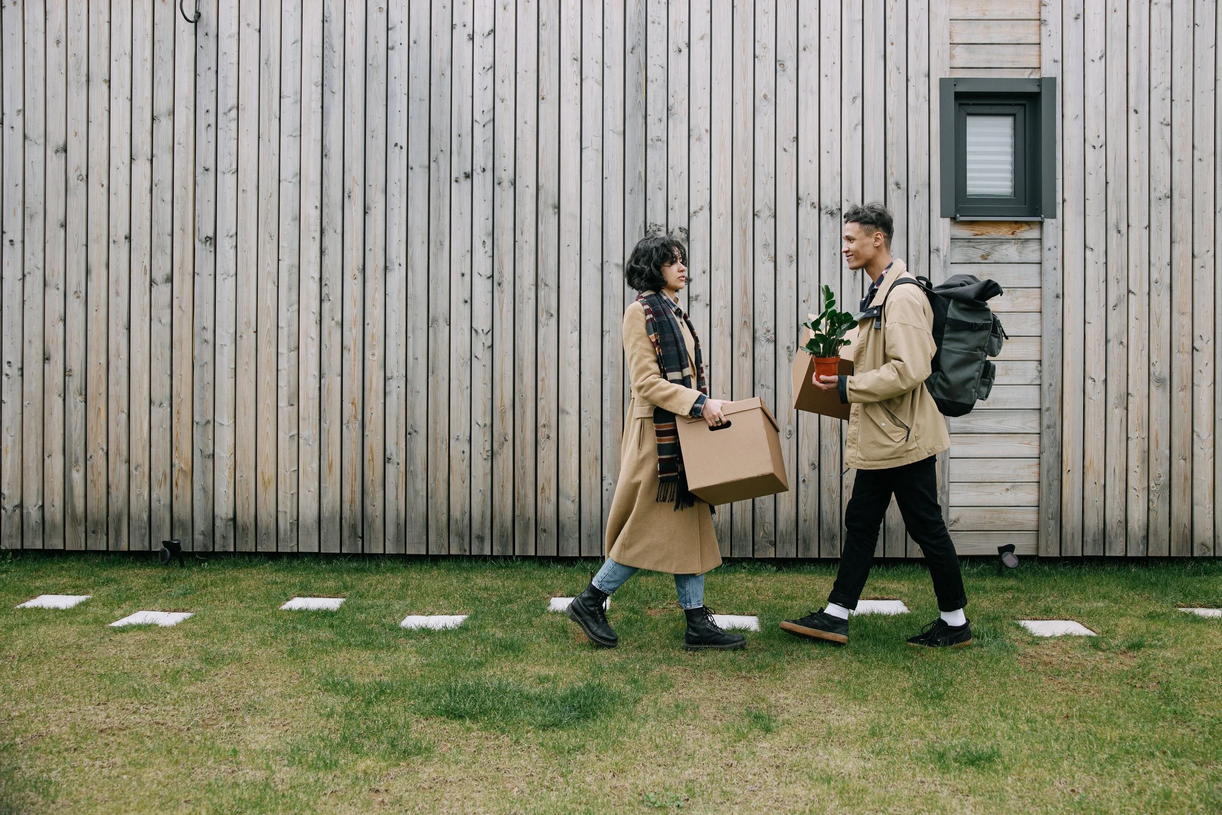 SELL THE MARITAL HOME OR BUY OUT YOUR EX? PROS AND CONS