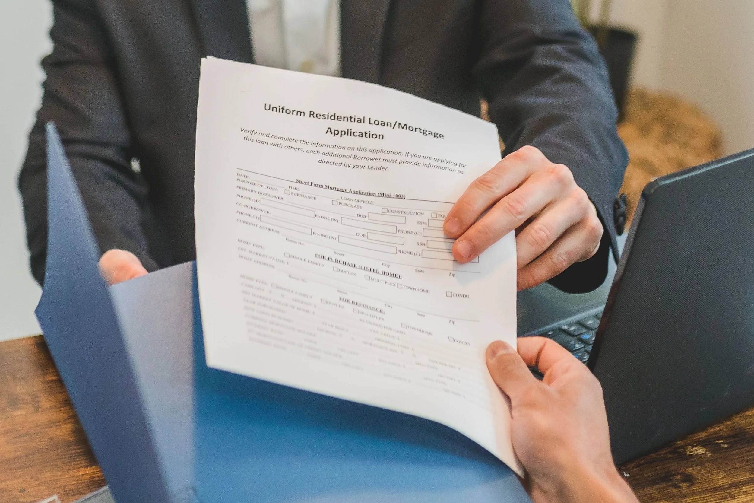 HOW TO CHOOSE THE RIGHT MORTGAGE IN BC