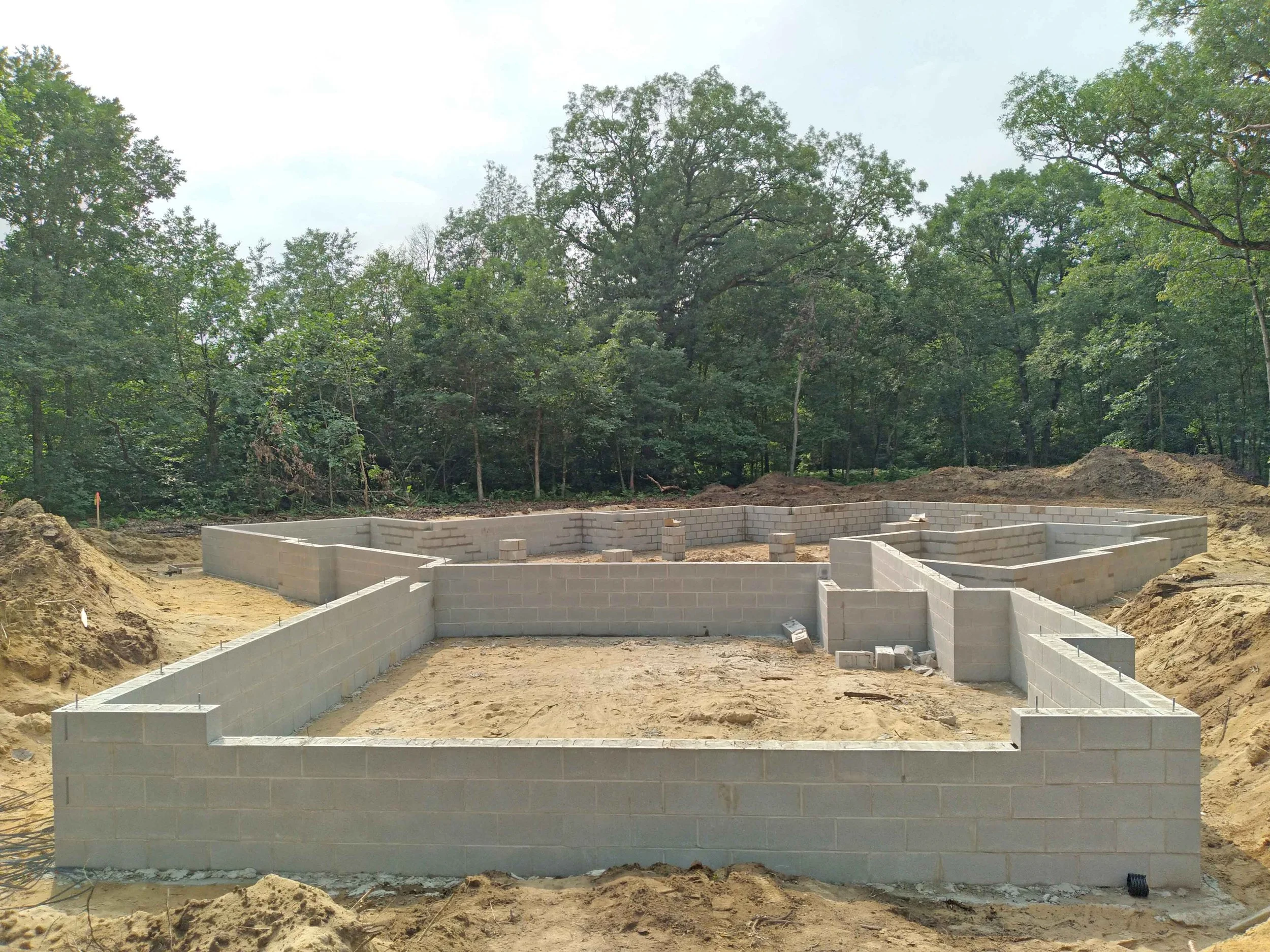 Block Foundation Repair Cedar Lake, Munster, Highland, Schererville