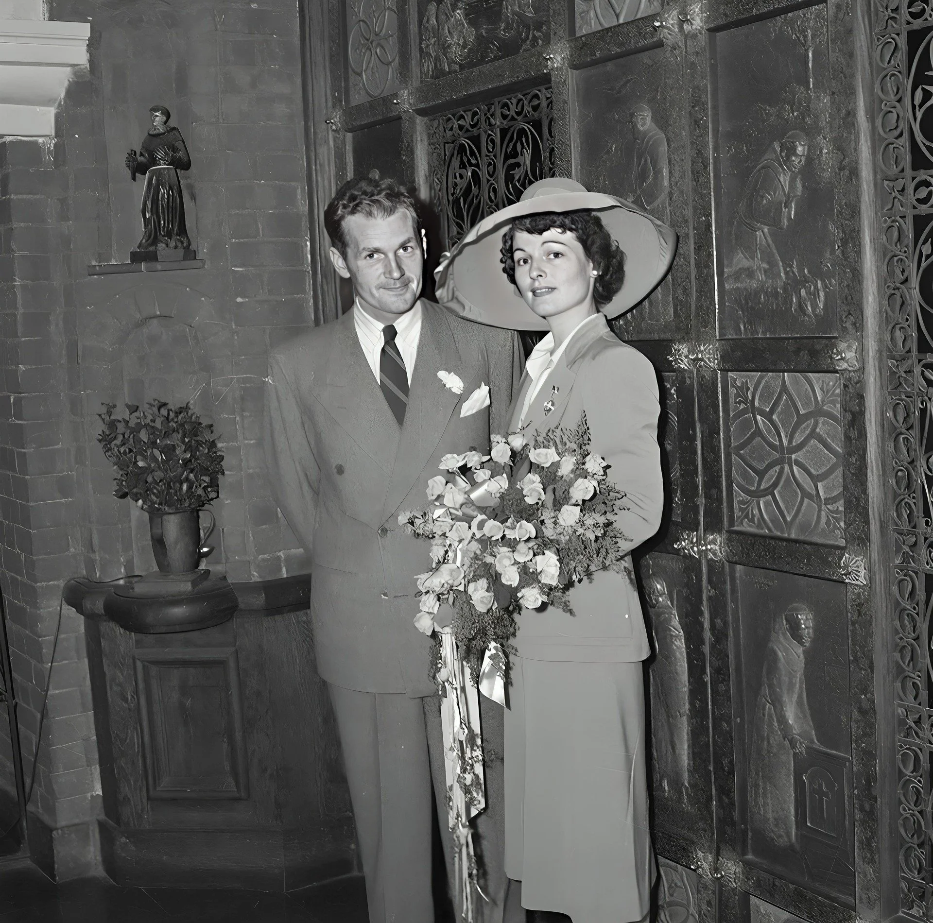 Vintage Wedding Photos The Mission Inn Hotel and Spa Downtown Riverside The Nature of Things Fine Flowers.jpg