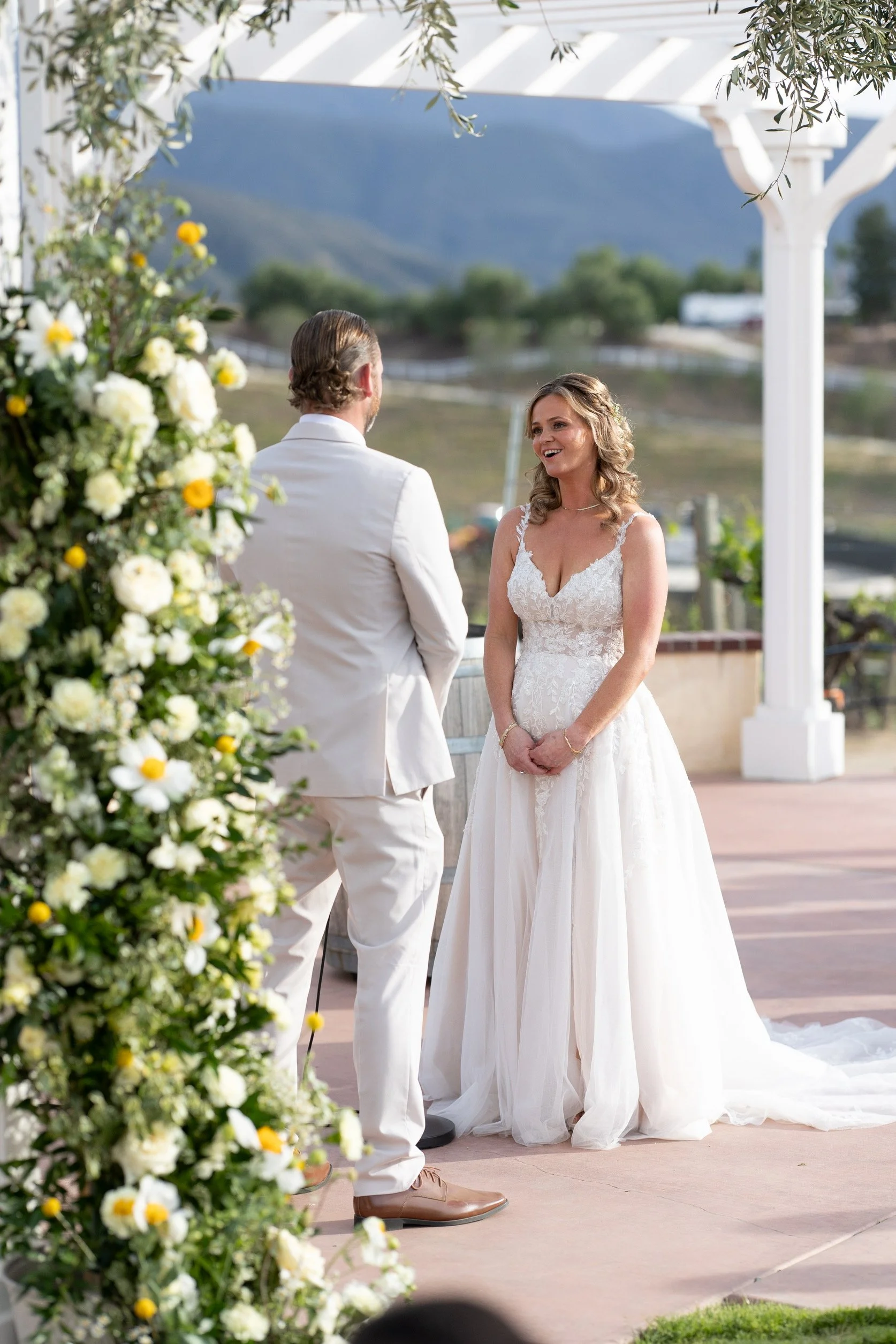 Leonesse Cellars Wedding Flowers.JPG