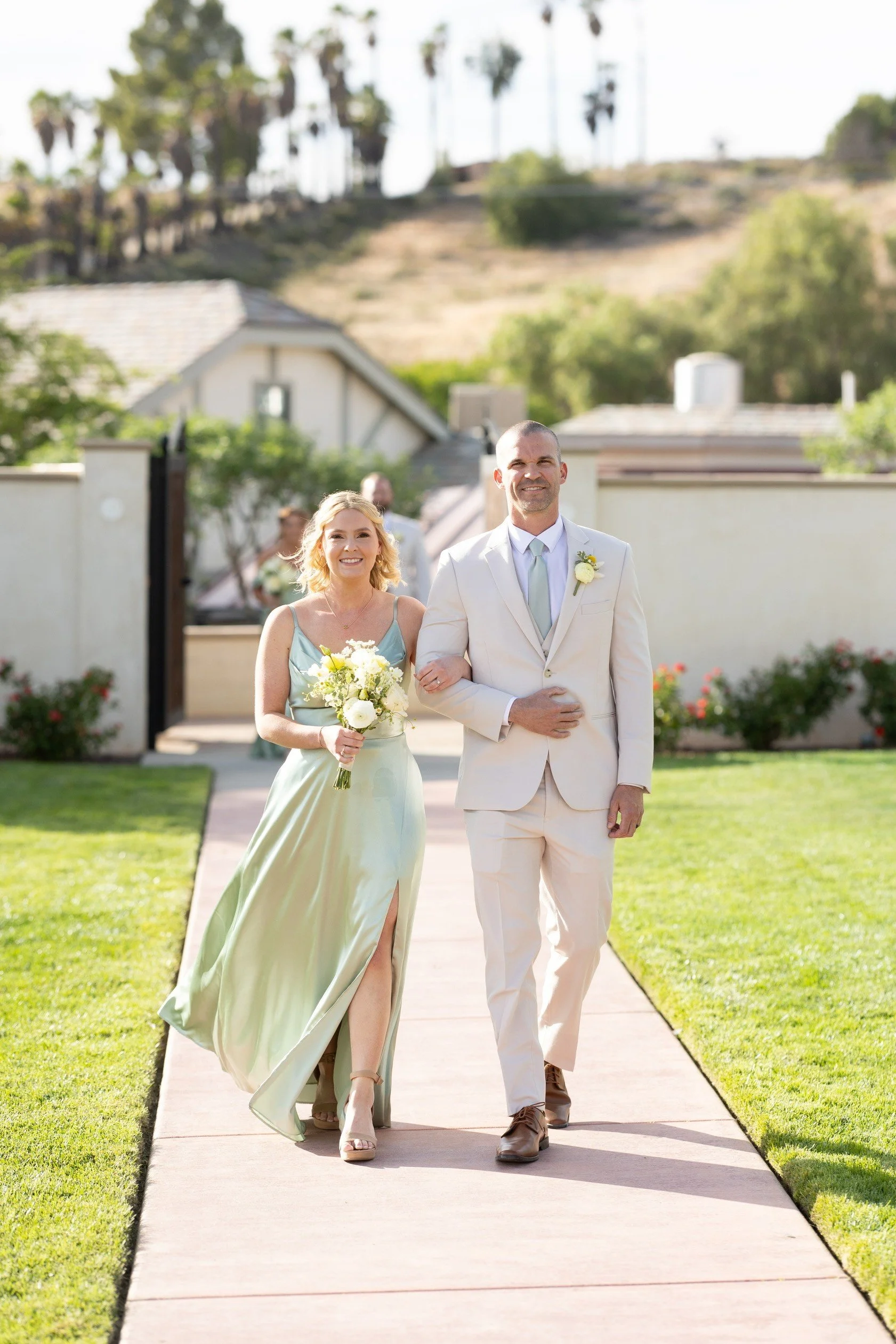 leonesse wedding florist.jpeg