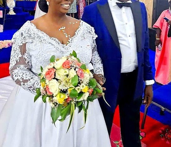 Happily Ever After. Congratulations to the new couple.
&bull;
 #Wedding  #Weddings #SierraLeoneWedding #Flowers #florals #awunafloraldesigns #awunaflorists #Freetown #SierraLeone #WestAfrica #Africa #AfricanFlorist
&bull;
Disclaimer &copy; | We own a