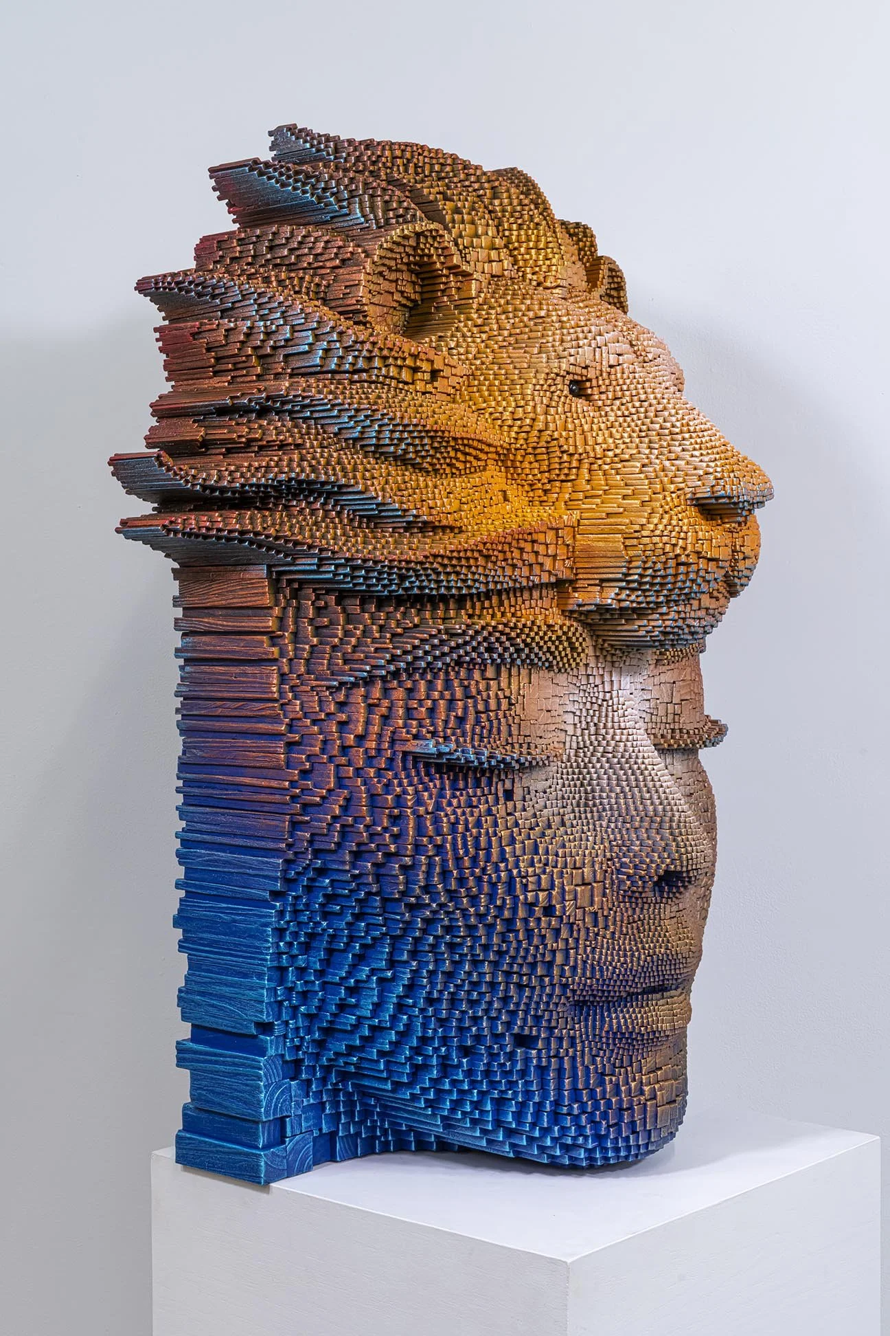 Lion's Spirit - 40 x 27 x 19 ″