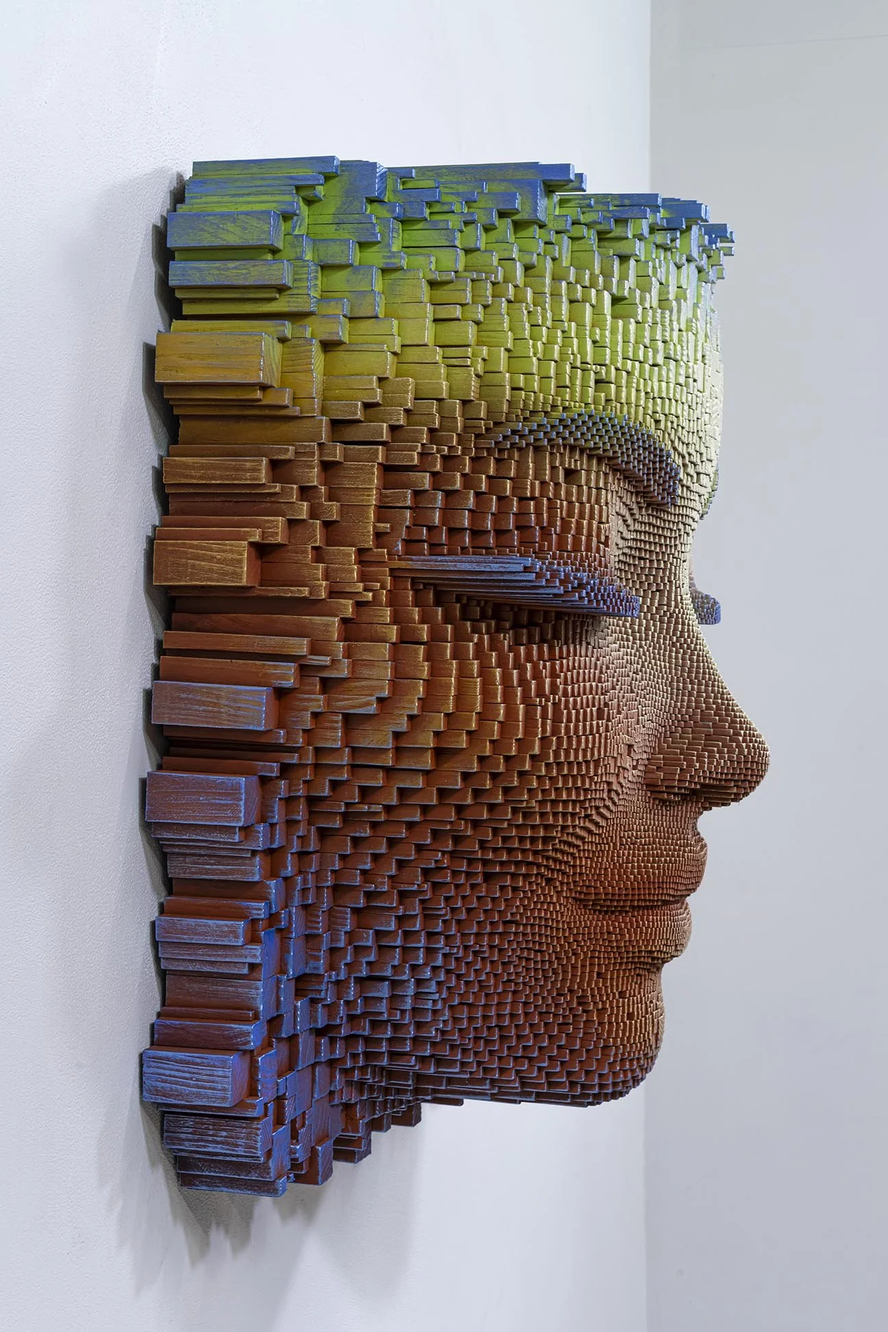 Traveler #8 - 33 x 33 x 19 ″