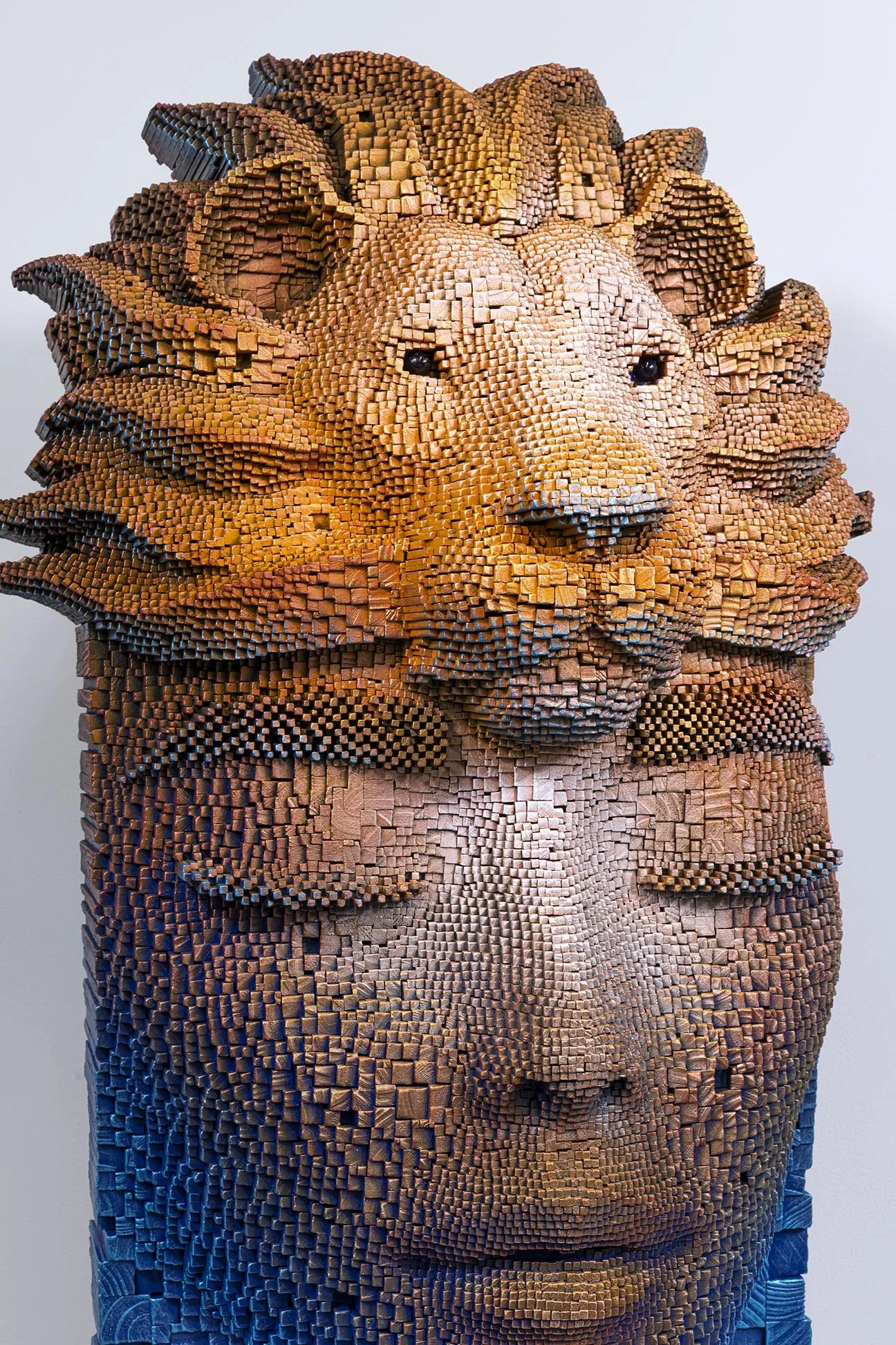 Lion's Spirit - 40 x 27 x 19 ″