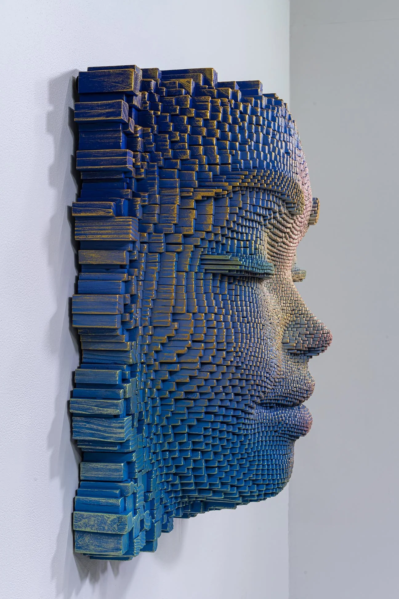 Flowing - 28 x 28.5 x 13 ″