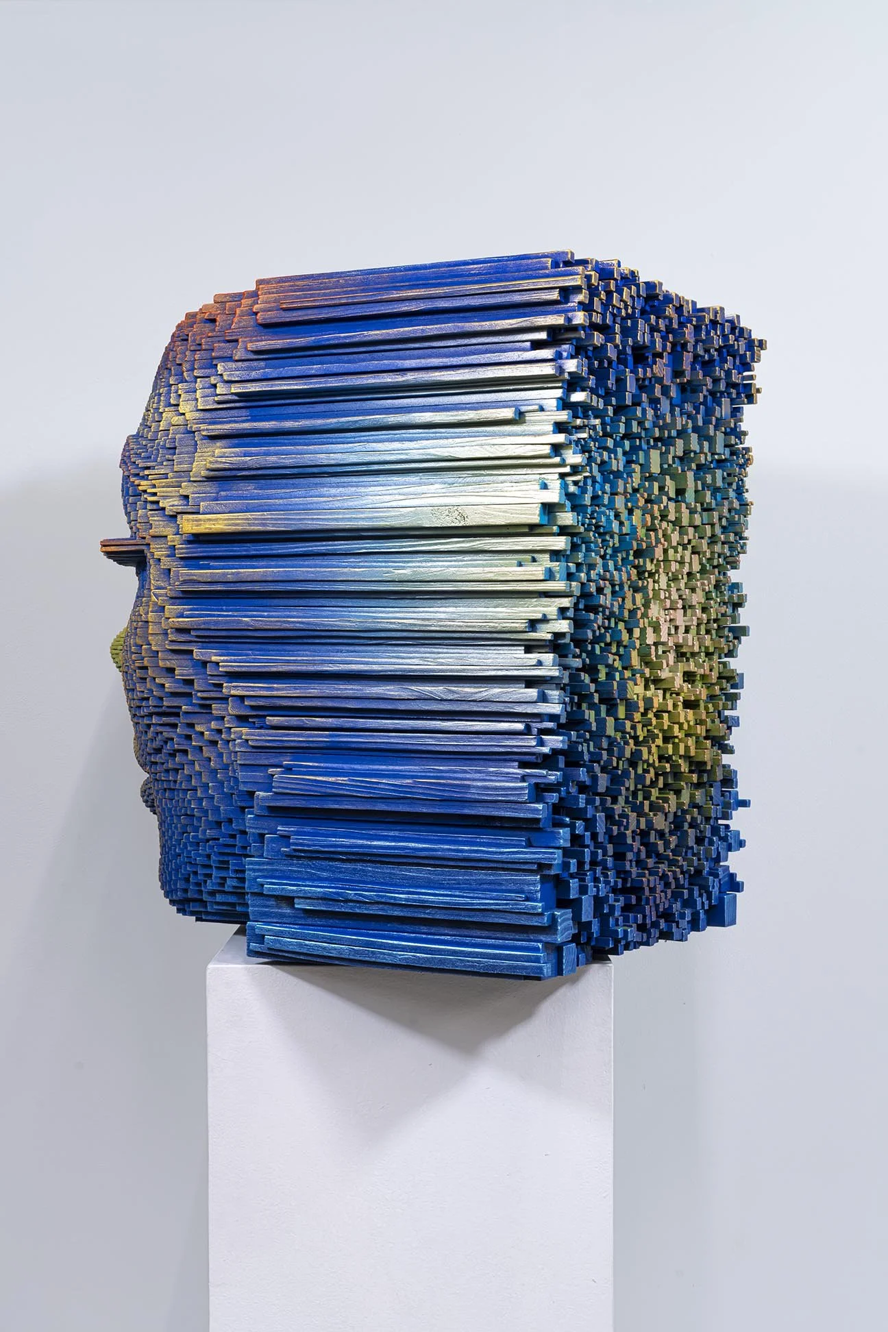 One - 30 x 23 x 28 ″