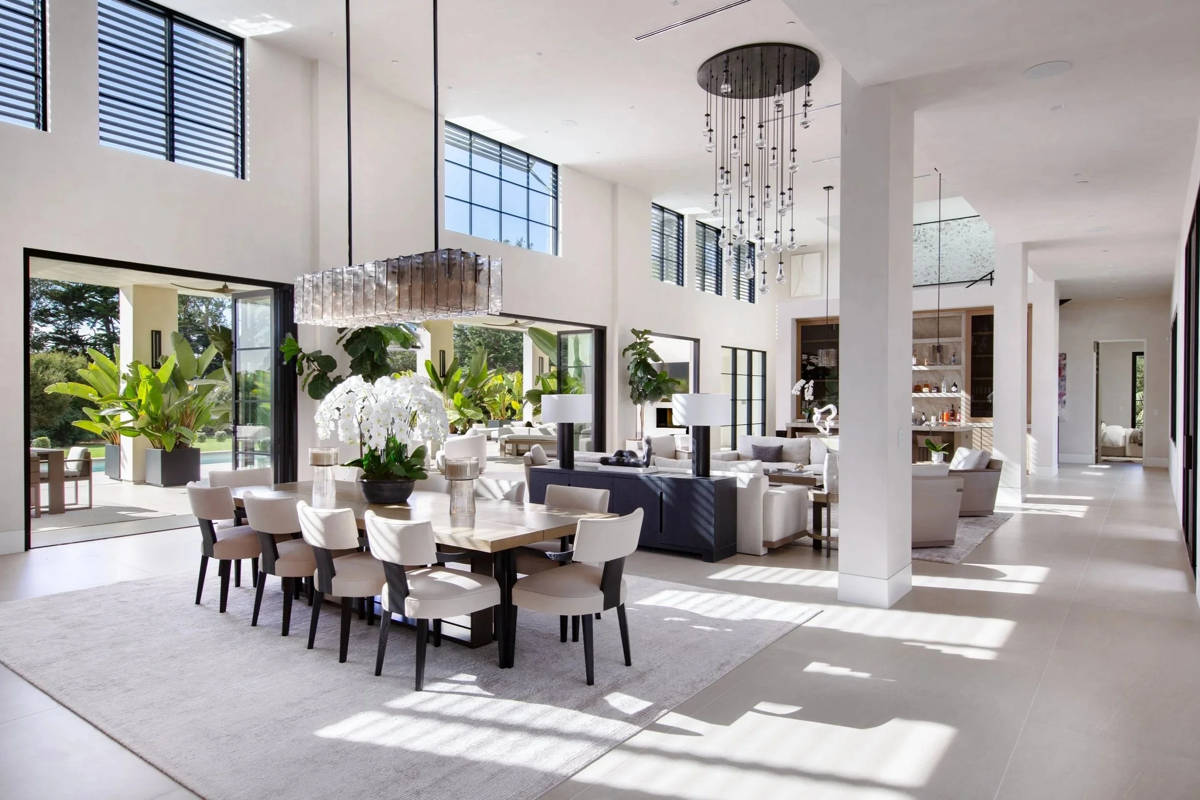 HOMES BUILT FOR ENTERTAINING