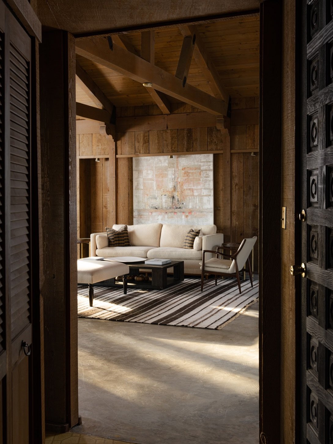 2200 Bella Vista Drive &bull; $6,995,000

Spanning an impressive 21.22 acres, this expansive estate offers a rare opportunity and unparalleled potential in the heart of Montecito. The vast grounds provide endless possibilities&mdash;whether you&rsquo