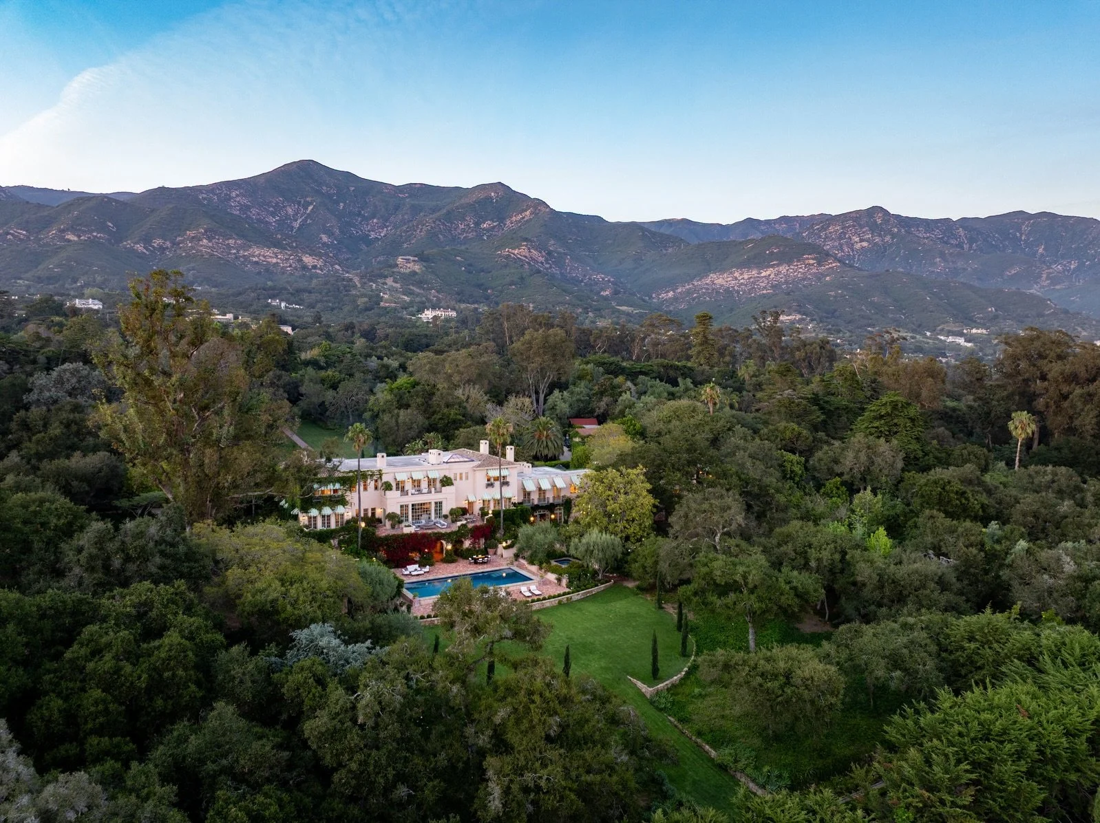 Far Afield &bull; 670 Hot Springs Road &bull; Offered at $65,000,000

Far&nbsp;Afield,&nbsp;the&nbsp;recently&nbsp;restored&nbsp;&plusmn;10.5&nbsp;acre&nbsp;ocean&nbsp;and&nbsp;mountain&nbsp;view&nbsp;estate&nbsp;in&nbsp;the&nbsp;heart&nbsp;of&nbsp;M