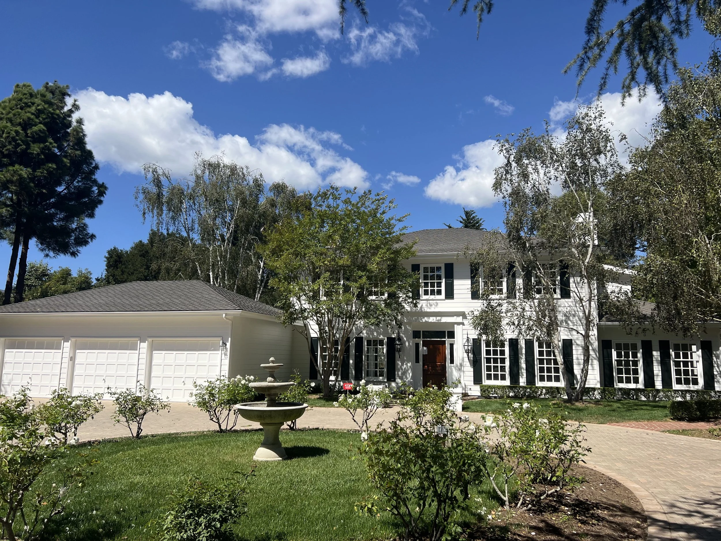  
  La Vereda - offered at $9,950,000  
 