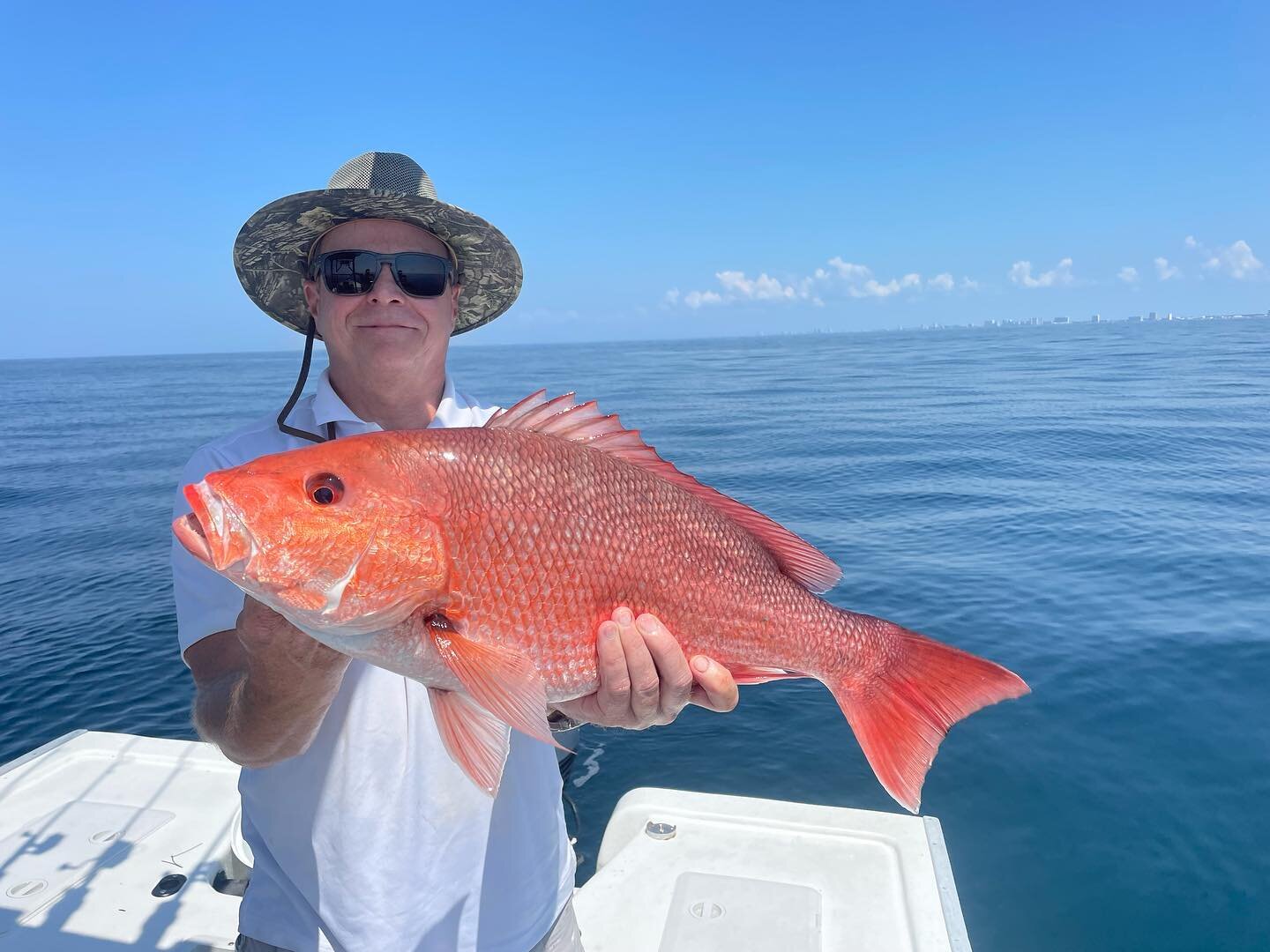 Thankful for calm weather that permits us to make it a few miles out in the gulf. Days like these allow us to catch some fish on the  inshore shallow water wrecks!

&thinsp;
Call and book your fishing trip now!!&thinsp;
(𝟖𝟓𝟎)𝟖𝟗𝟔-𝟒𝟕𝟏𝟐&thinsp