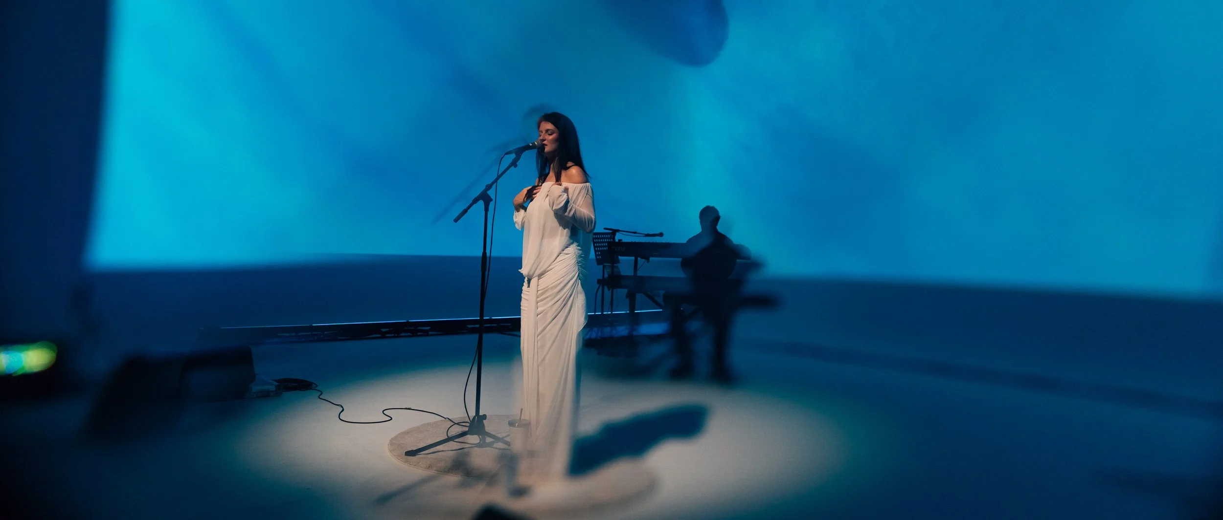 By Ming Lyu -  alayna at her Set Her Free Tour - Auckland - August 29 2026