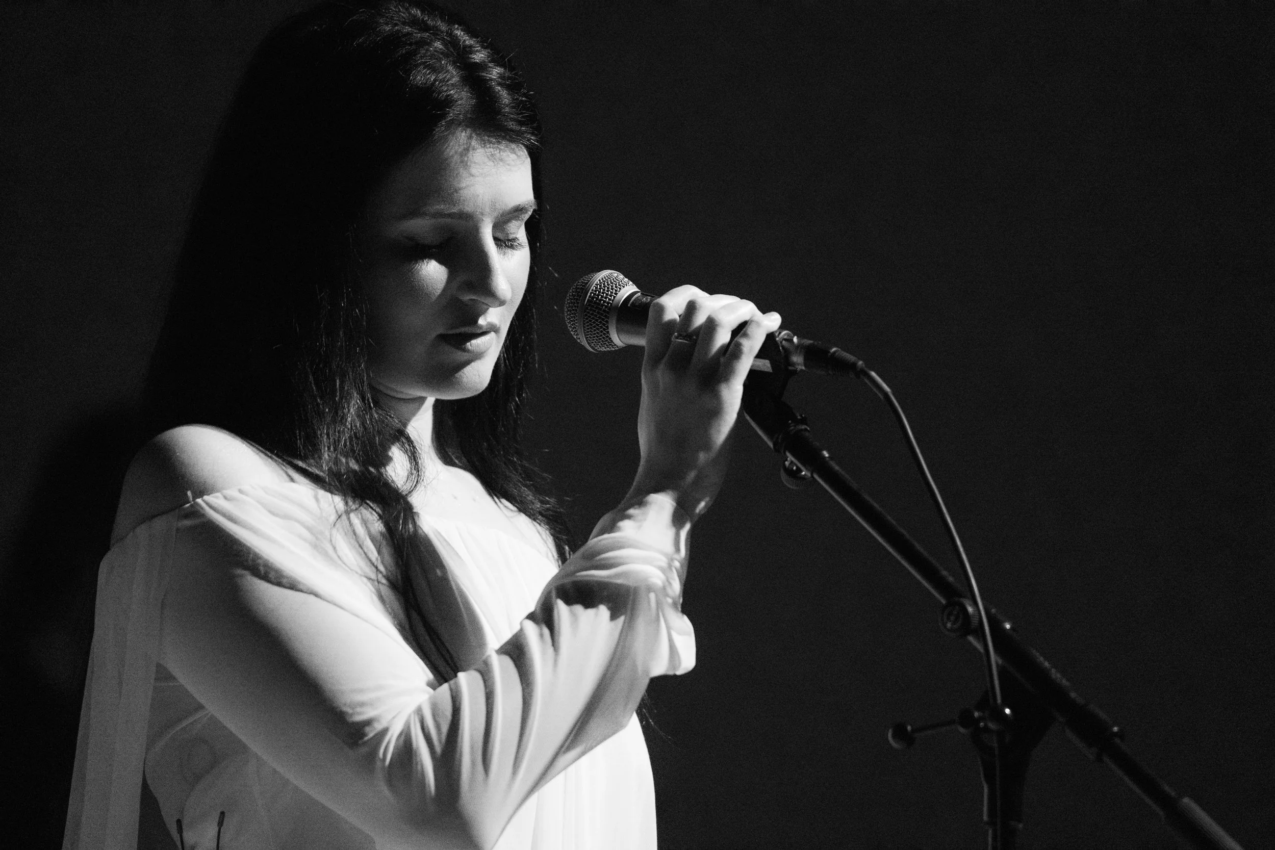 By Ming Lyu -  alayna at her Set Her Free Tour - Auckland - August 29 2026
