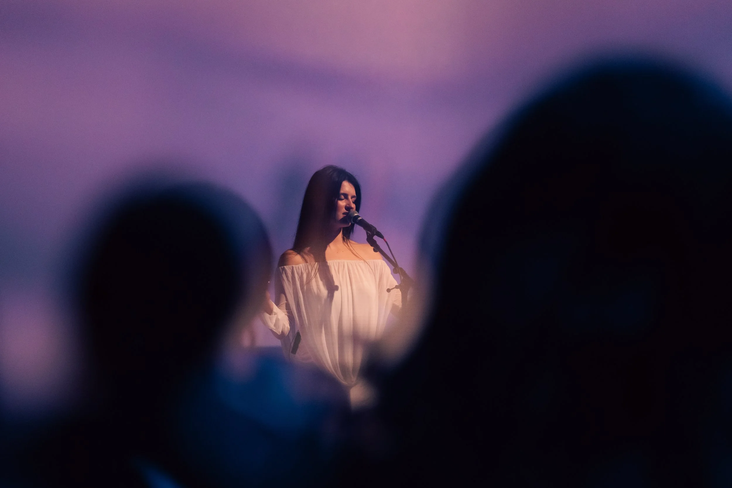 By Ming Lyu -  alayna at her Set Her Free Tour - Auckland - August 29 2026