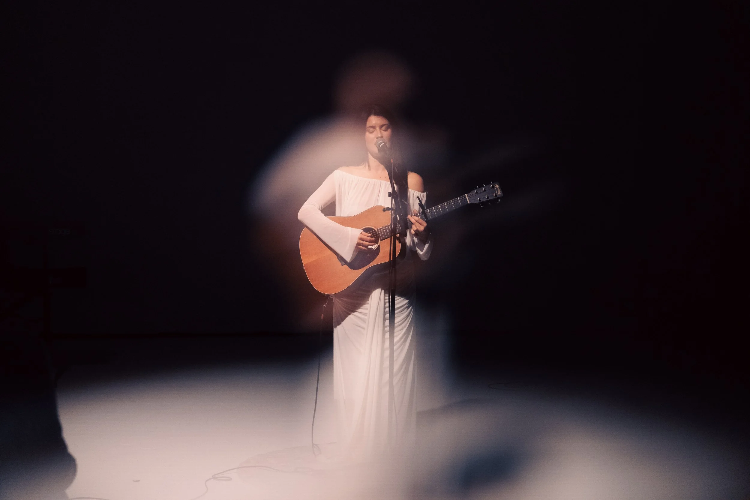 By Ming Lyu -  alayna at her Set Her Free Tour - Auckland - August 29 2026